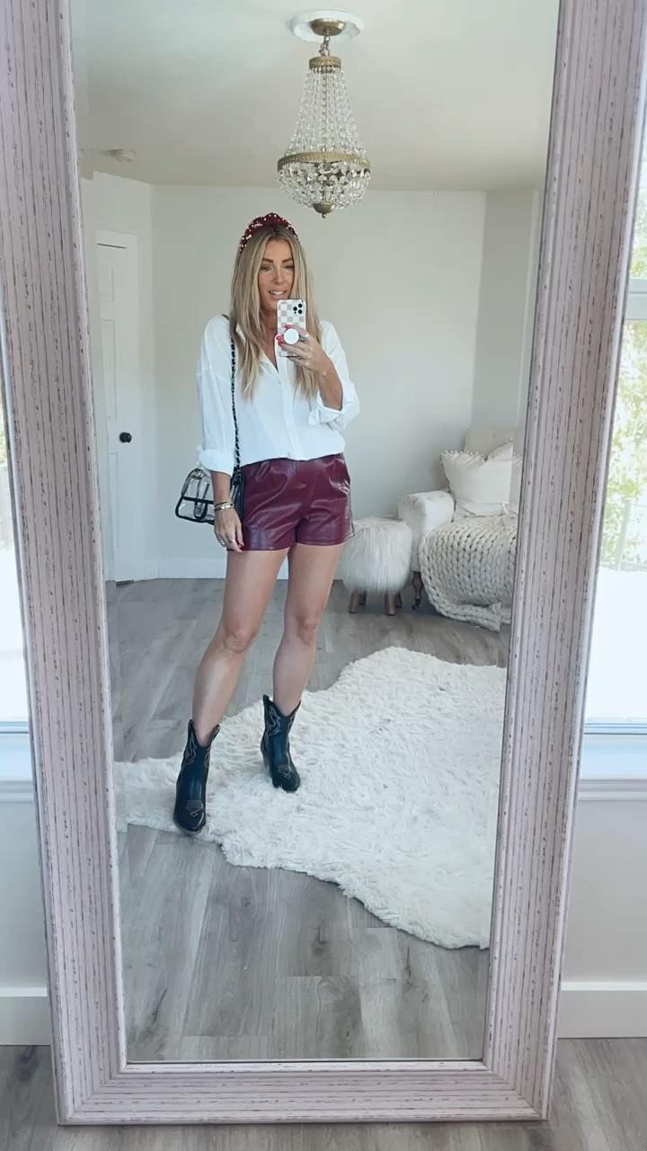 Sized up to a a large in the shorts and button down. Game day outfit, stadium approved bag 

#LTKsalealert