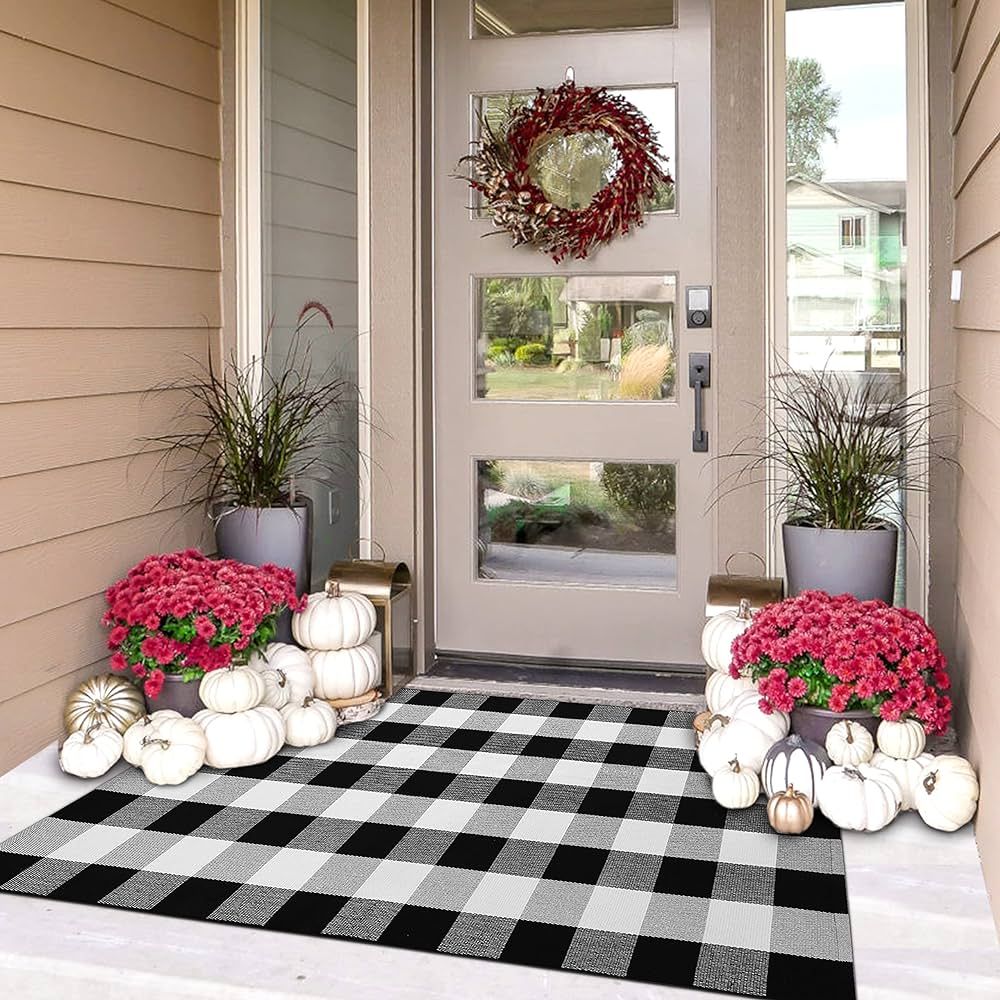 IOHOUZE Buffalo Plaid Checkered Rug -3x5 Front Door Mats, Washable Rug for Front Porch Decor, Spr... | Amazon (US)