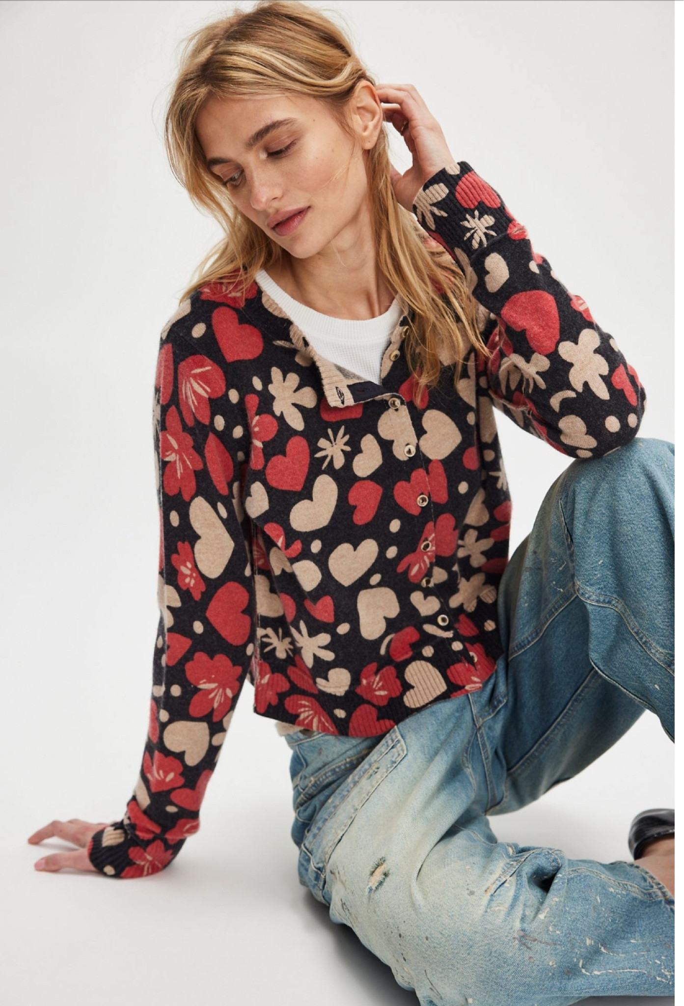 Cute cardi for now and Valentine’s Day! 

#LTKSeasonal #LTKOver40 #LTKStyleTip