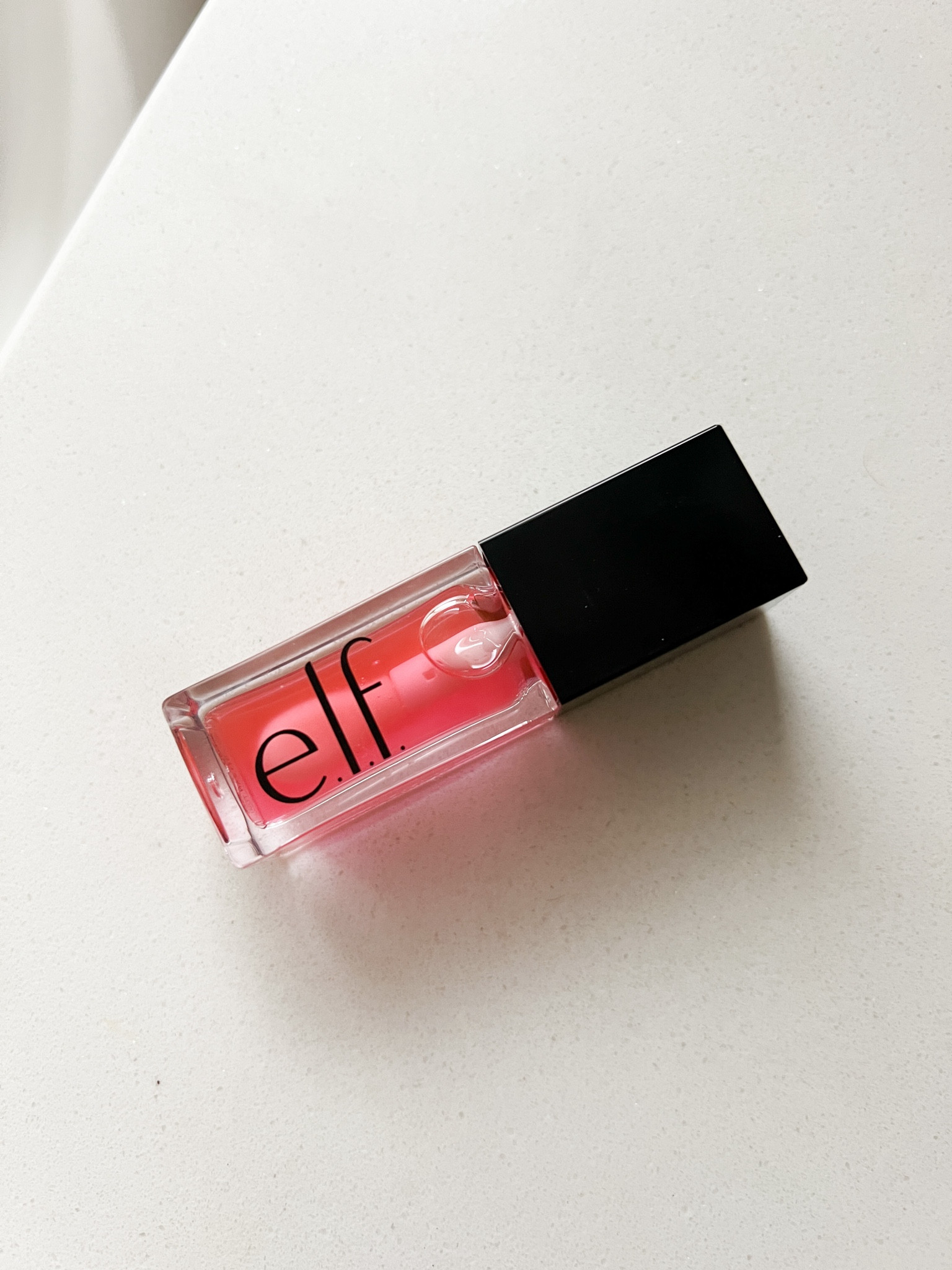 Glow reviver lip oil. Color: Pink quartz. Nourishing tinted lip oil with a high shine finish. 5 stars! $8! 6 colors available.

#LTKSpringSale #LTKfindsunder50 #LTKbeauty