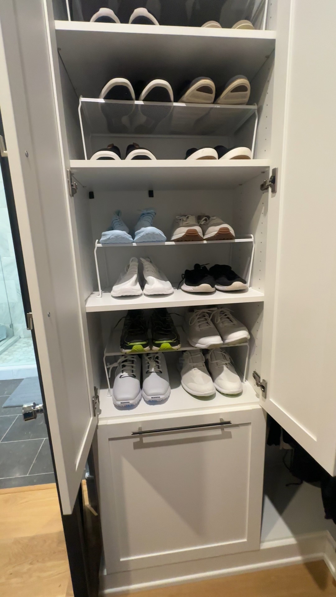 How to create more shelf space. #professionalorganizer