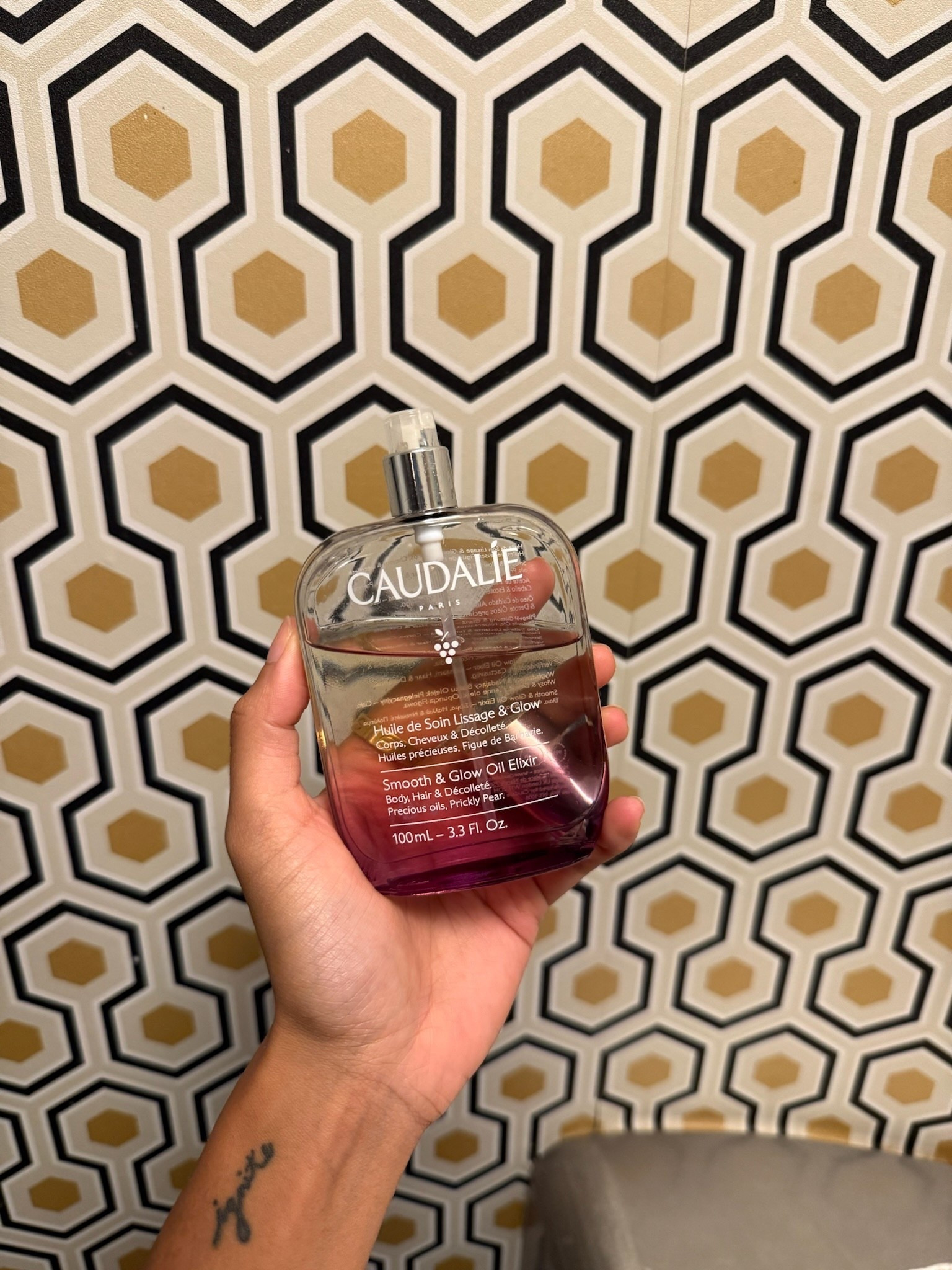 Favorite smooth & glow oil



#LTKFindsUnder50 #LTKBeauty