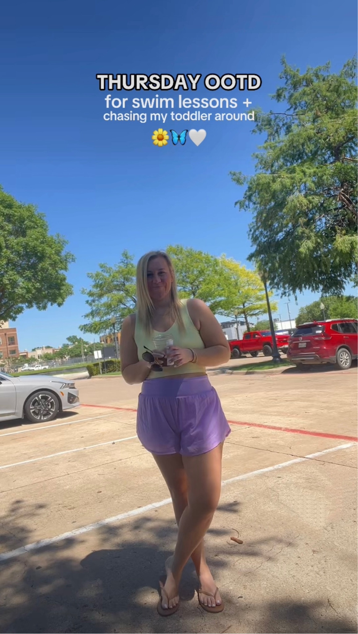 Summer mom ootd ✌🏼🦋🌼

#LTKfindsunder50 #LTKSeasonal