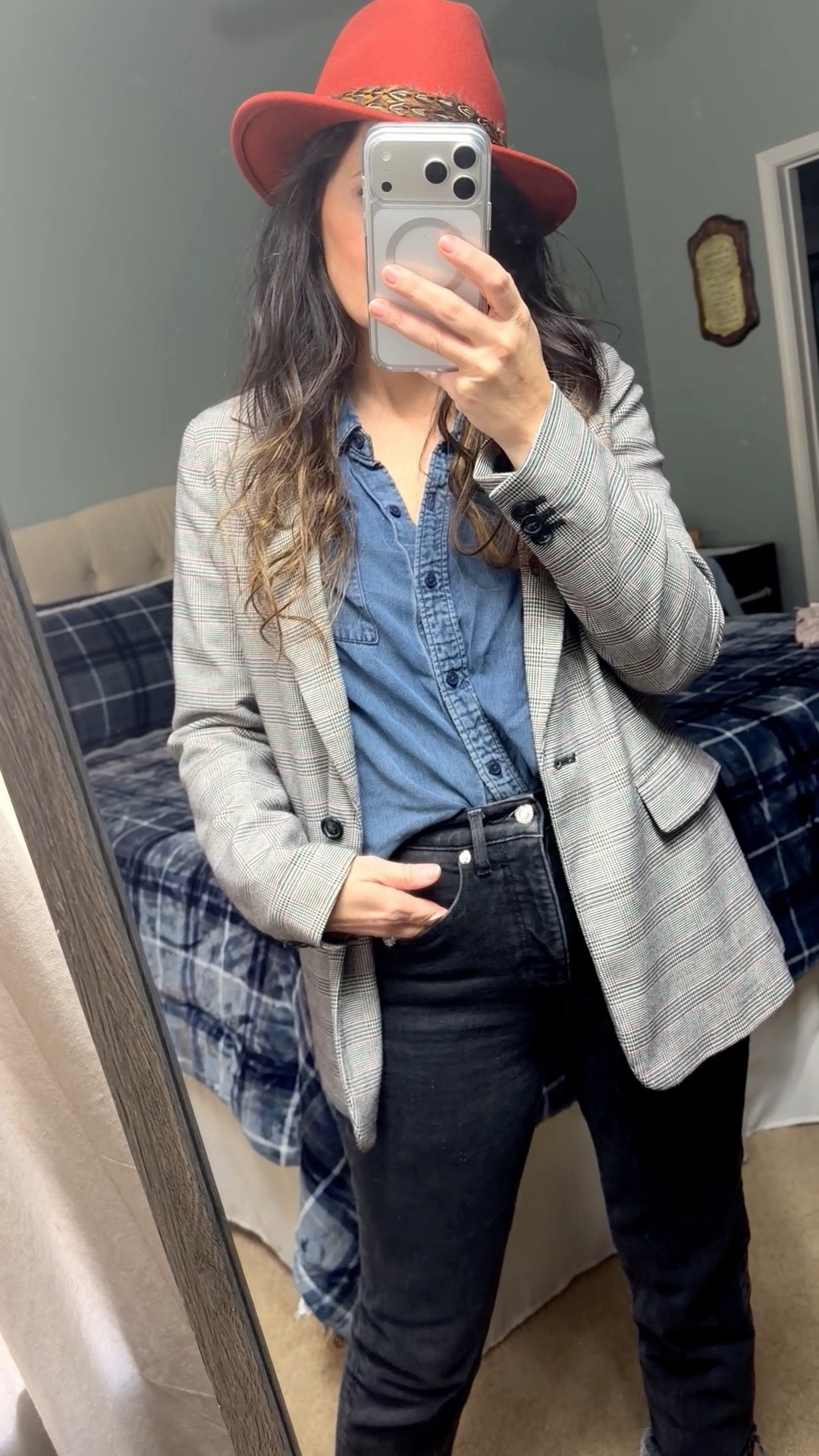 I’m a communications director and this what I wore to work today!

Gap, loft, Amazon

#LTKWorkwear #LTKootd #LTKOver40