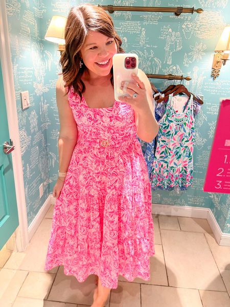 Lilly Pulitzer Spring fling sale! 30% off spring dresses! I’m wearing a size 4.

#LTKsalealert #LTKFind #LTKSeasonal