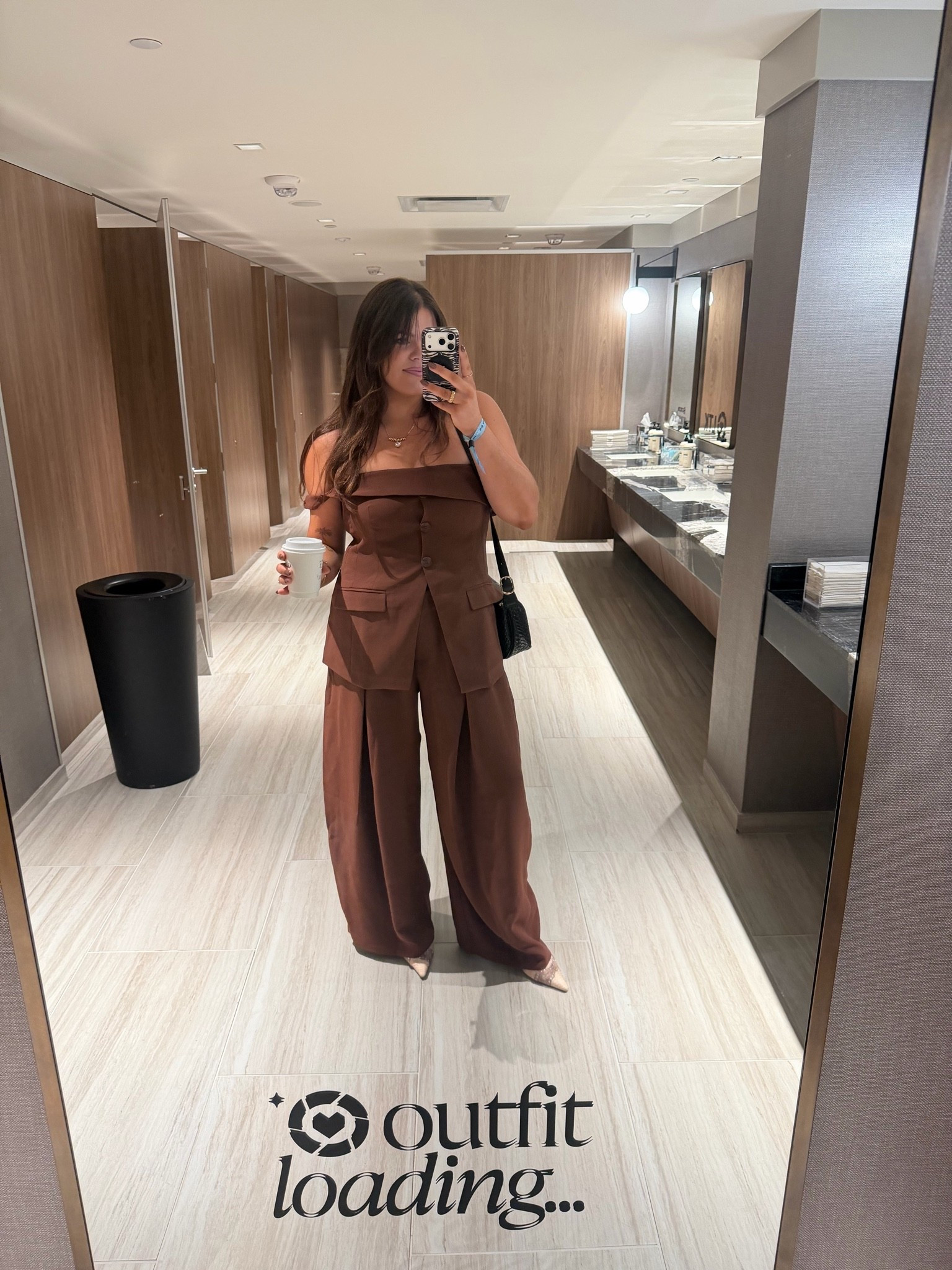 Fall business casual outfit - trouser and vest set! Size 14 from @ASOS 

Midsize, size 12, size 14, mom style, curvy outfit, thick tummy approved

#LTKCon #LTKMidsize #LTKWorkwear