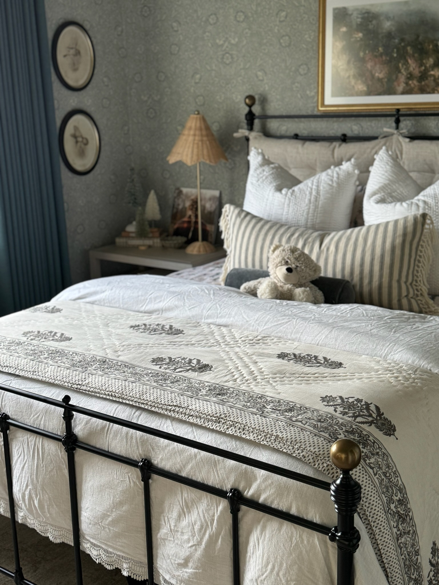 One of the newer additions to our home is this stunning iron bed from Pottery Barn! It brings an element of vintage or antique inspired to Hazel’s room that we love! 

#LTKHome #LTKStyleTip