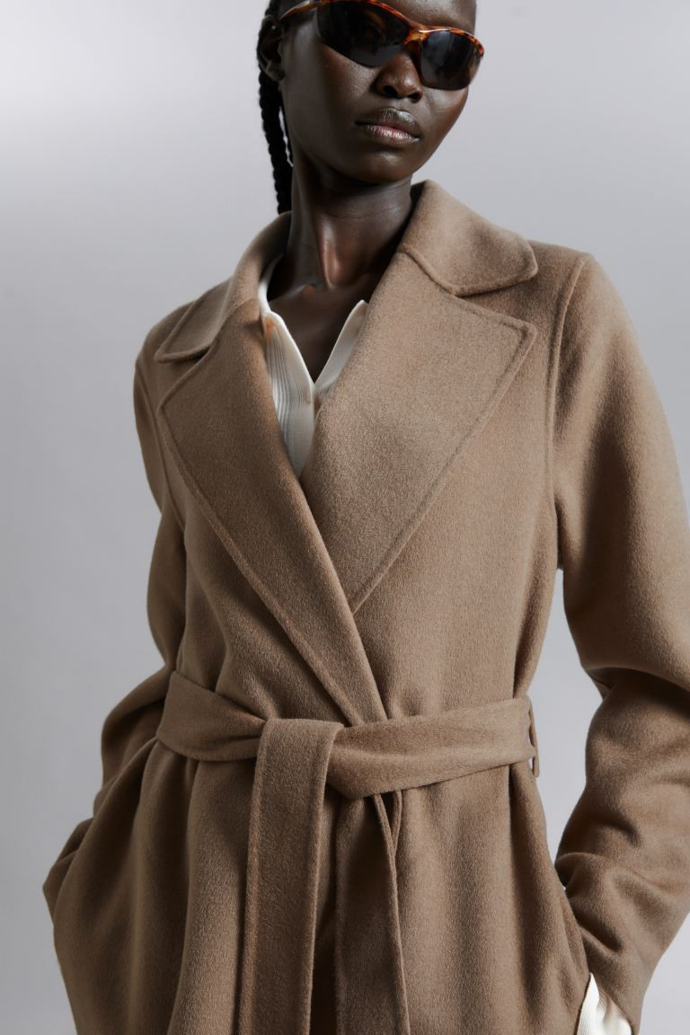 Short Belted Coat - Beige - Ladies | H&M GB | H&M (UK, MY, IN, SG, PH, TW, HK)