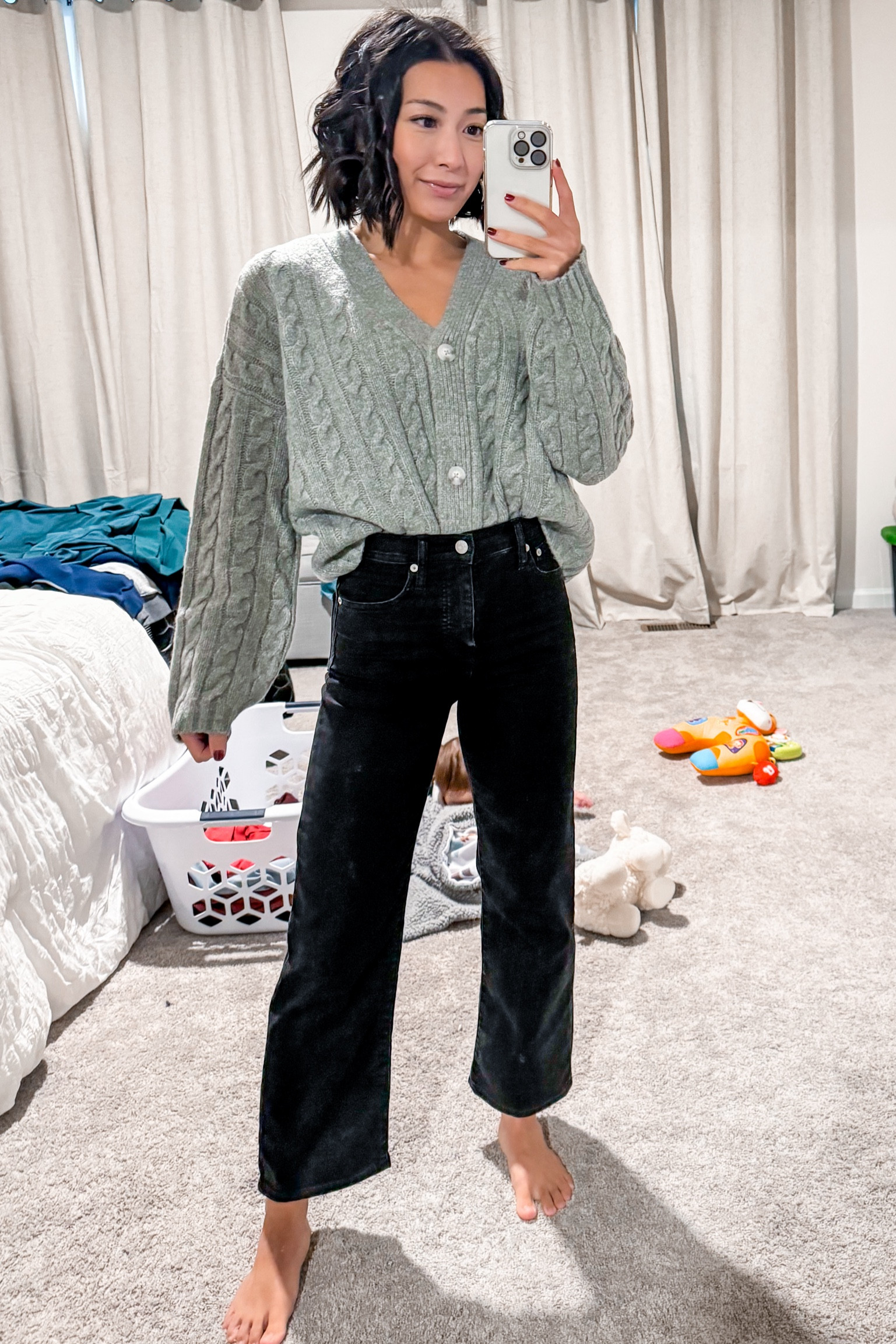 Short cable cardigan from
Abercrombie- wearing XS

MADEWELL wide leg crop jeans- wearing 23

Paired with loafers- 5.5, TTS



Oversized
Petite style
OOTD
Matching sets
Holiday
Gift gift guide
Stockings
Gift ideas
Gifts for her
Casual
Comfy
Athleisure 
Fitness
Gym
Home
Winter style
Trend
Loungewear
New year
Lounge set
Winter casual
Cold weather
Sweater
Cardigan
Winter casual
Petite casual
Work wear 
Work outfit
Comfy work
WFH
Lounge

#Fashionista, #OOTD #StreetStyle, #FashionWeek, #StyleInspo, #TrendAlert, #FashionForward #PetiteFashion, #PetiteStyle, #ShortGirlProblems, #PetiteBlogger, #PetiteOutfit #FashionInspiration, #StyleGoals, #OutfitOfTheDay, #FashionAddict, #StyleInspo, #TrendyLooks , #LTKunder50, #LTKunder100, ,  #LTKsalealert

#LTKstyletip #LTKsalealert #LTKfindsunder50