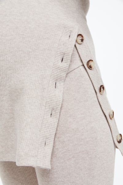 MAMA Before & After ribbed trousers | H&M (UK, MY, IN, SG, PH, TW, HK)