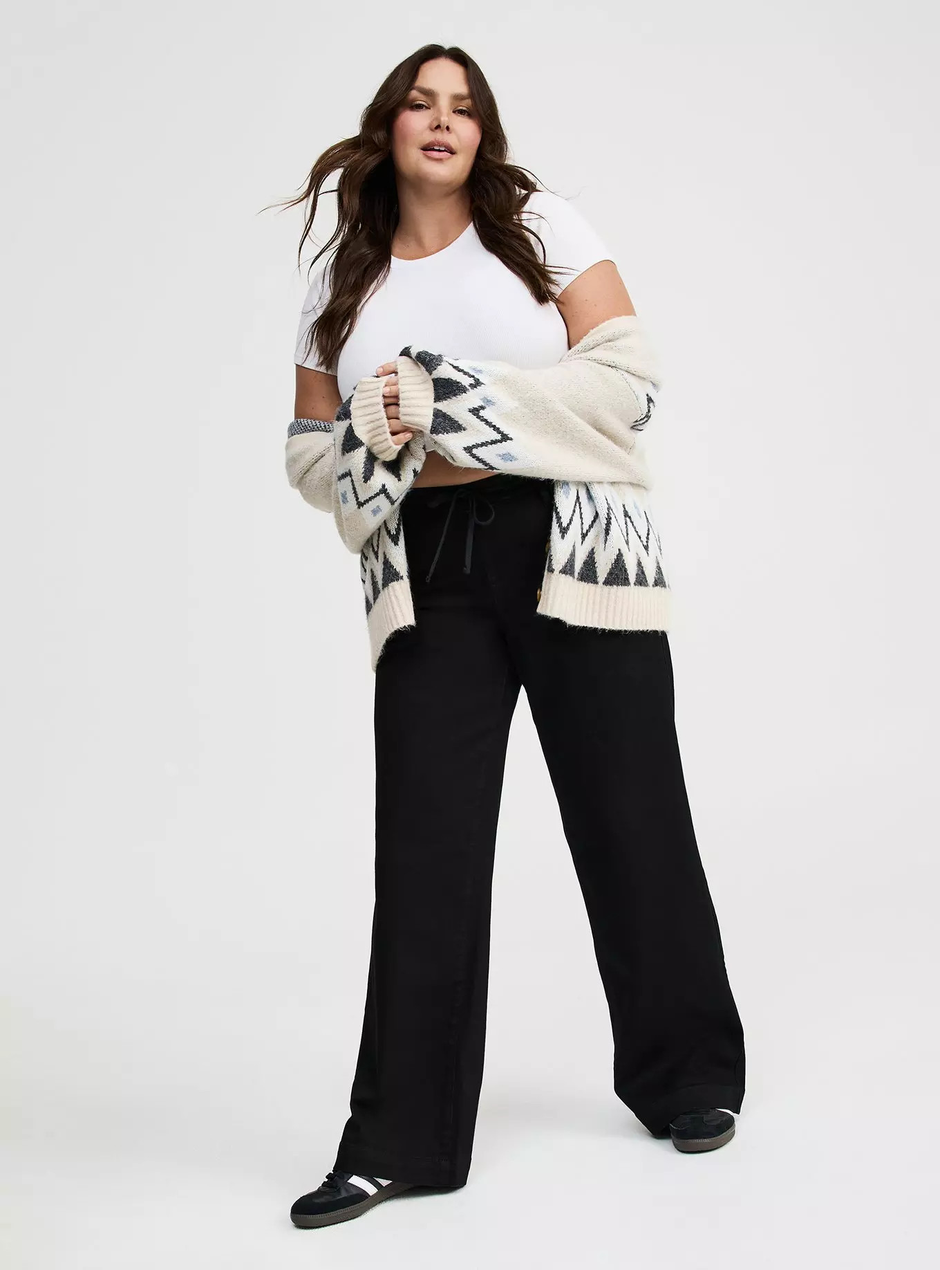 Weekend Wide-Leg Mid-Rise Jean | Torrid (US & Canada)