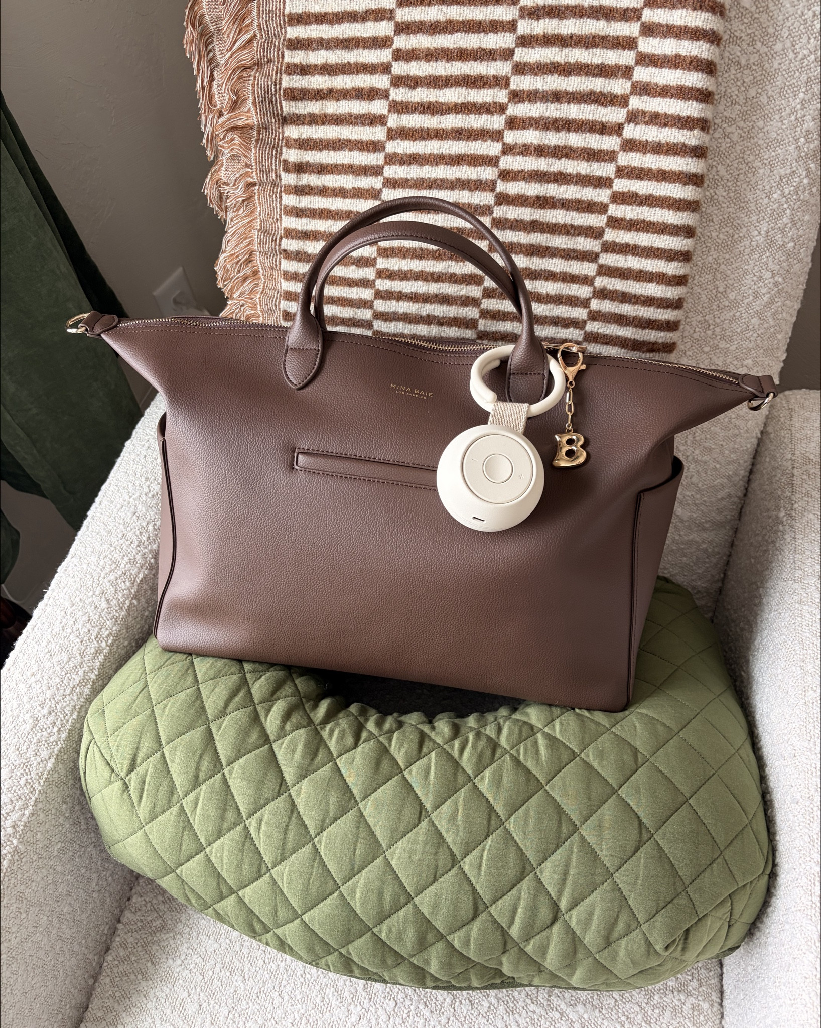 PACK MY HOSPITAL BAG FOR DELIVERY WITH ME! 38 weeks pregnant 🤍

#LTKBaby #LTKgrwm #LTKBump