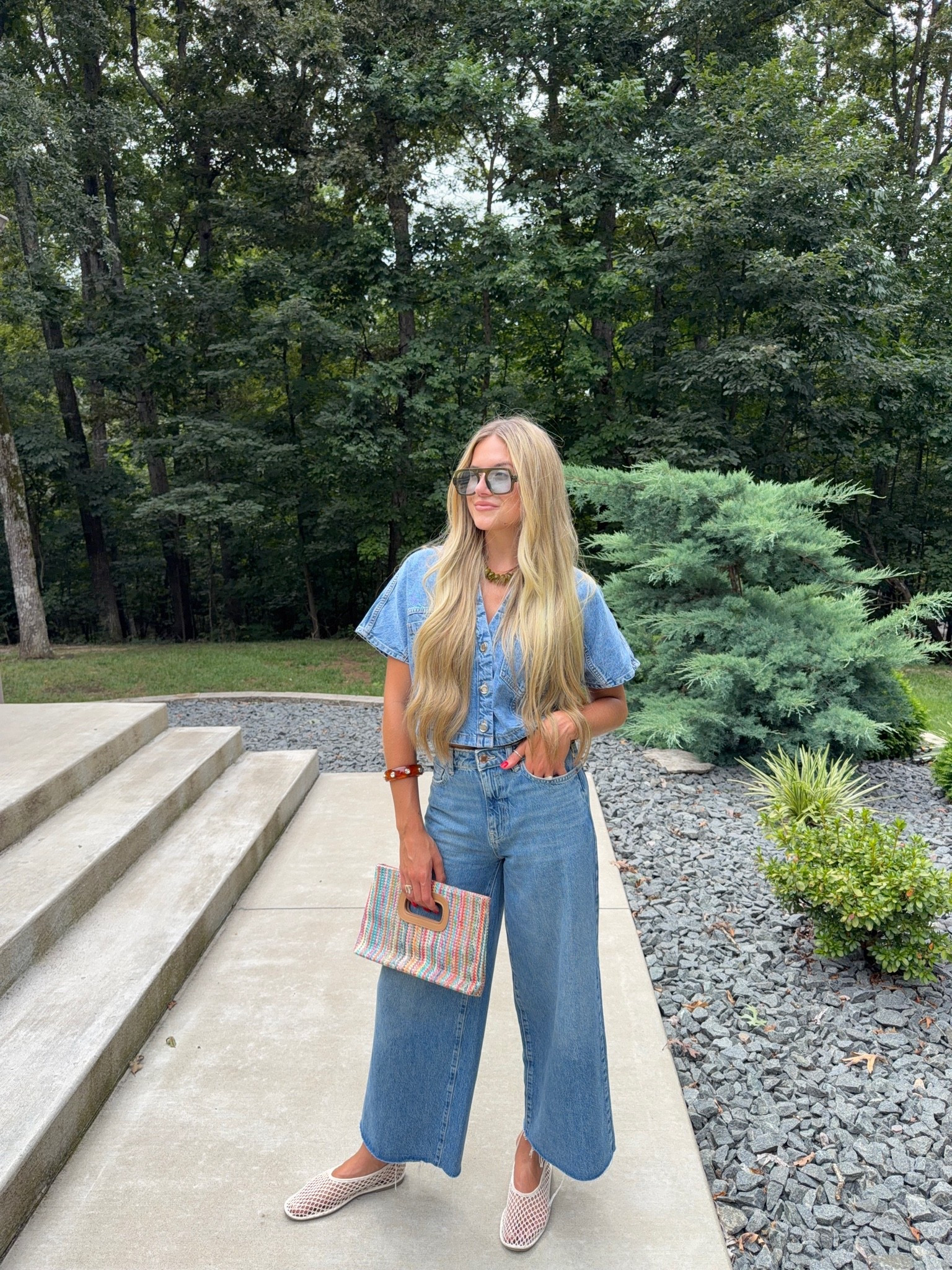 Denim on denim look — it always works! All Zara and some of my favorite, most grabbed for and versatile pieces 👏🏼👖 In a S top, true size 26 jeans. #zara #denim #denimondenim

#LTKootd #LTKgrwm