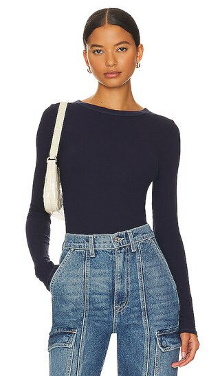 Silk Knit Long Sleeve Crew in Dark Navy | Revolve Clothing (Global)