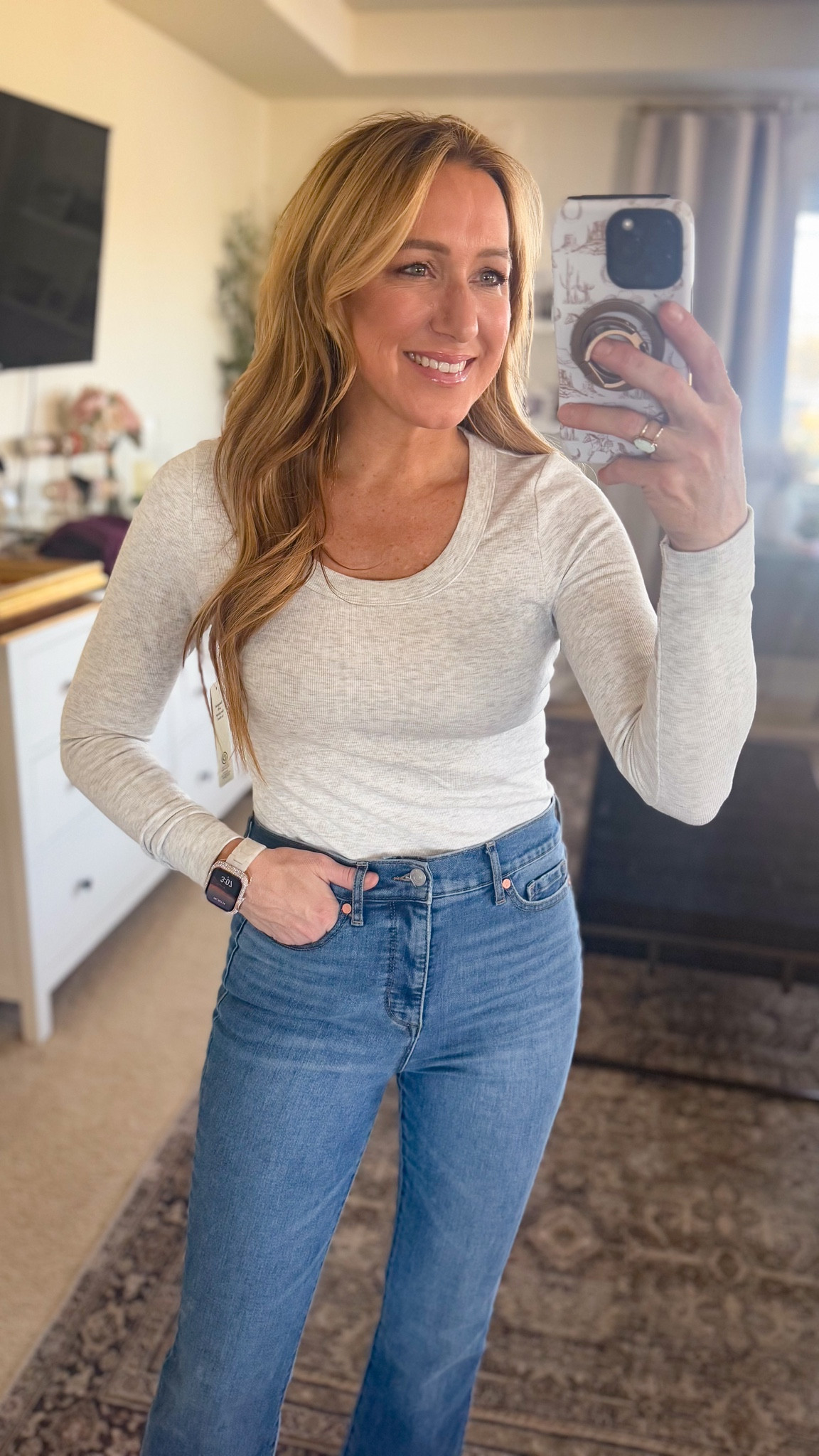 Stretchy ribbed long sleeve tee from @walmart and under $10!!

Size medium 

#LTKFindsUnder50 #LTKOver40