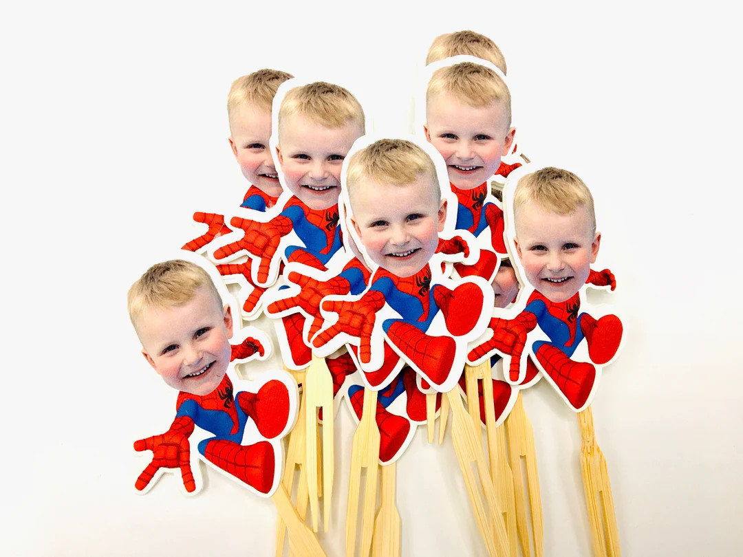 What could be better than Spiderman cupcake toppers? Personalizing them with your child’s photo... | Etsy (US)