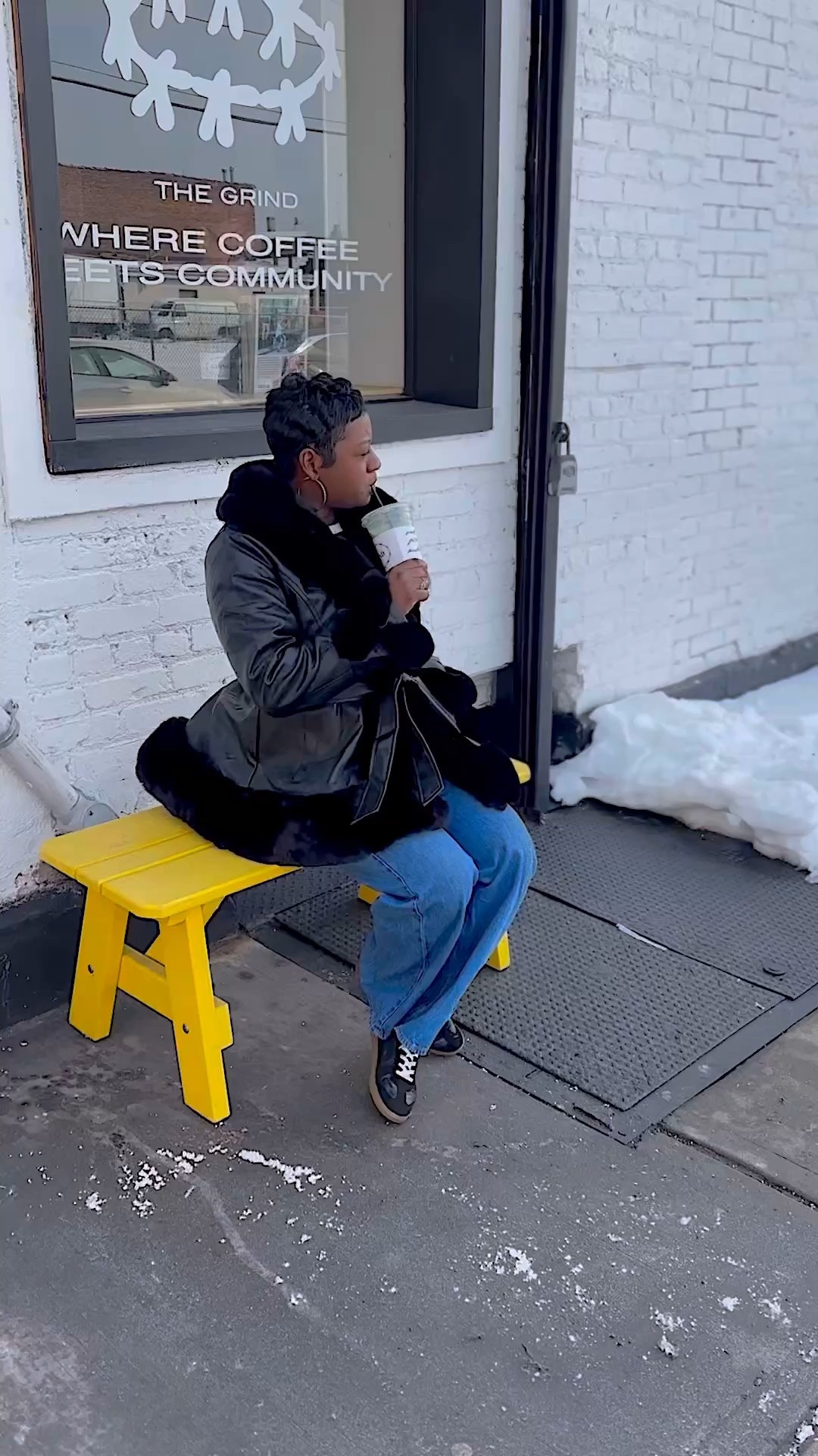 I was definitely eager to wear this coat and probably should’ve layered more 😅 but the inside is sooo soft. Obsessed with the style and the shape it’s a good one

#LTKdayinmylife #LTKootd #LTKgrwm