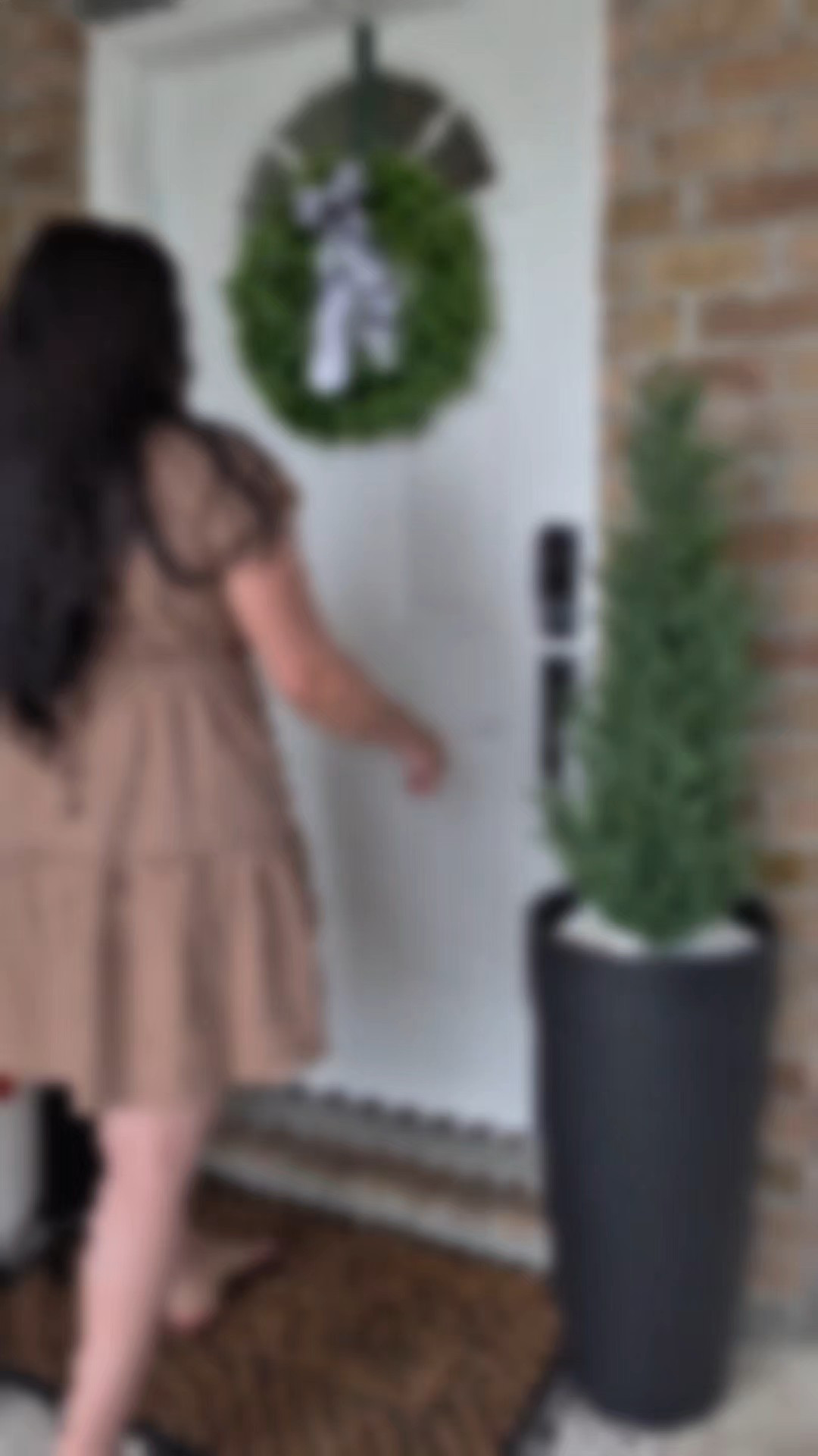 Ya no usamos llaves en casa! 😍Instalamos esta cerradura inteligente Lockin Veno Plus y fue una de las mejores decisiones.Se abre con tu palma o huella, incluye cámara 2K con visión nocturna, timbre, notificaciones en tiempo real y se controla desde el celular o por voz.Y lo mejor... ¡también tiene llave de emergencia! 🗝️Está en descuento ahora mismo en Amazon. ¡Corre por la tuya!🔗 Encuentra el link directo aquí abajo y agrégala a tu carrito 🛒👇#SmartHome #AmazonFinds #HomeSecurity #Lockin #TechForHome #SmartLock #AmazonDeals #CerraduraInteligente #LTKHome #LTKFinds #GadgetsParaElHogar #IdeasParaTuCasa 

#LTKHome #LTKSaleAlert #LTKU