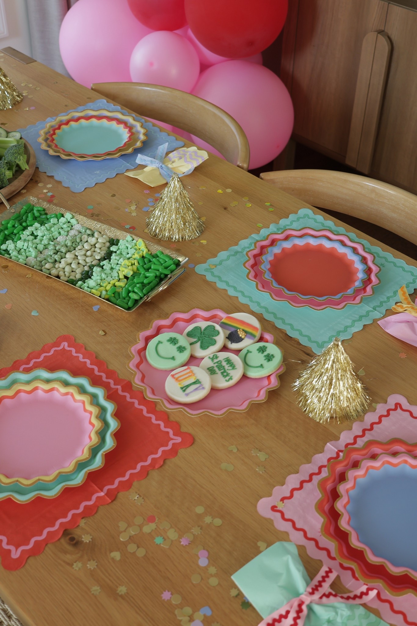This was such a fun table scape to put together! Featured products are from @Packed Party they have such fun and cute party supplies definitely check them out for your next event. Use code Nat25 for 25% off your entire purchase. #ad @ltk 

#LTKHome #LTKSeasonal