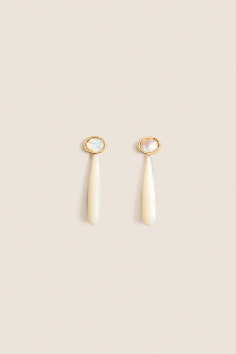 Mother of Pearl Akaia Earrings | Tuckernuck (US)
