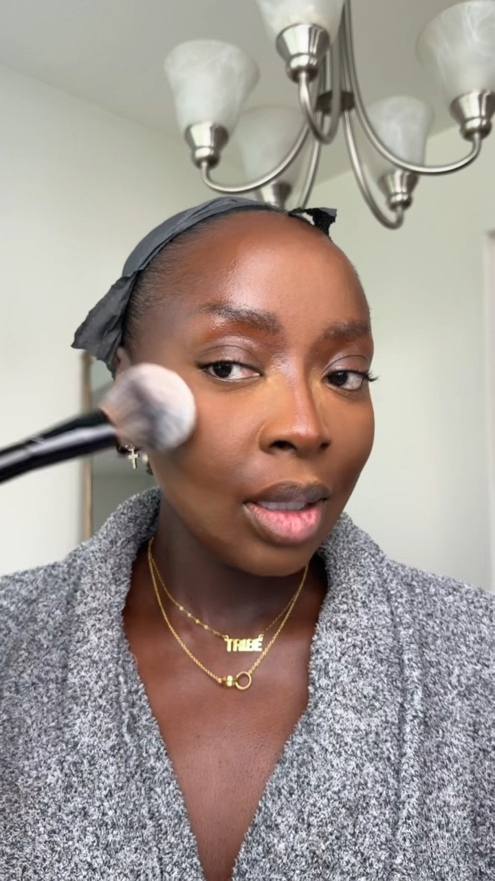 I’m using the TOO FACED matte blurring bronzer in the shade chocolate ganache.