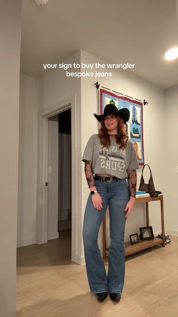 the best flare jeans! for reference i’m 5’7 wearing a 27 waist with a 36 inseam

lace shirt is from amazon and linked in my storefront

#LTKTall #LTKootd