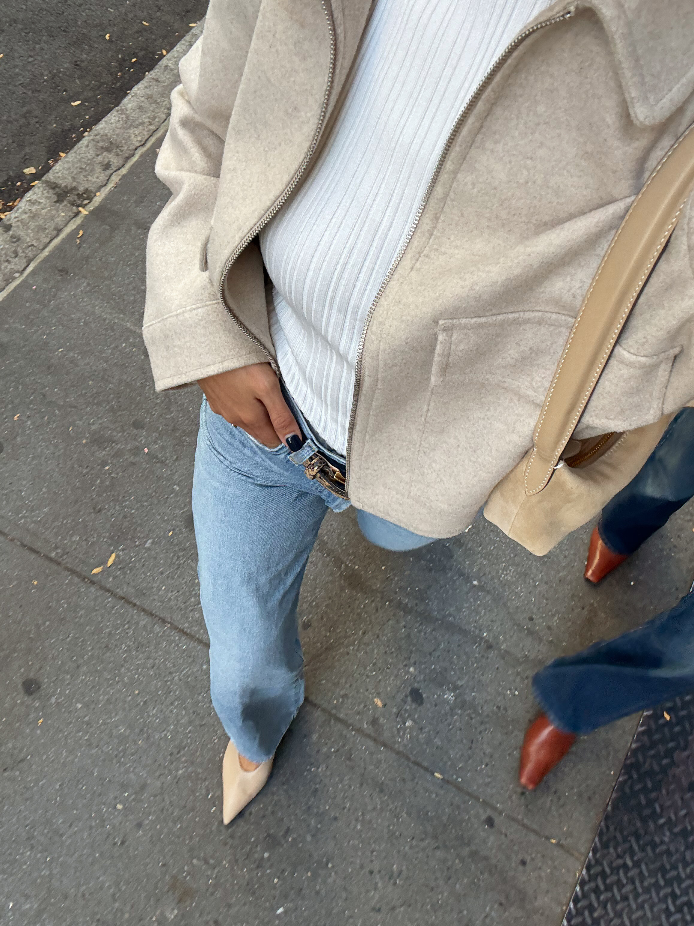 Fall outfit 🍂 love this look for shopping but would also be cute for thanksgiving! Size S jacket, XS top, 25 jeans (run big), shoes fit TTS and are SO comfy!



Fall fashion
NYC outfit

#LTKFindsUnder100 #LTKSeasonal #LTKStyleTip