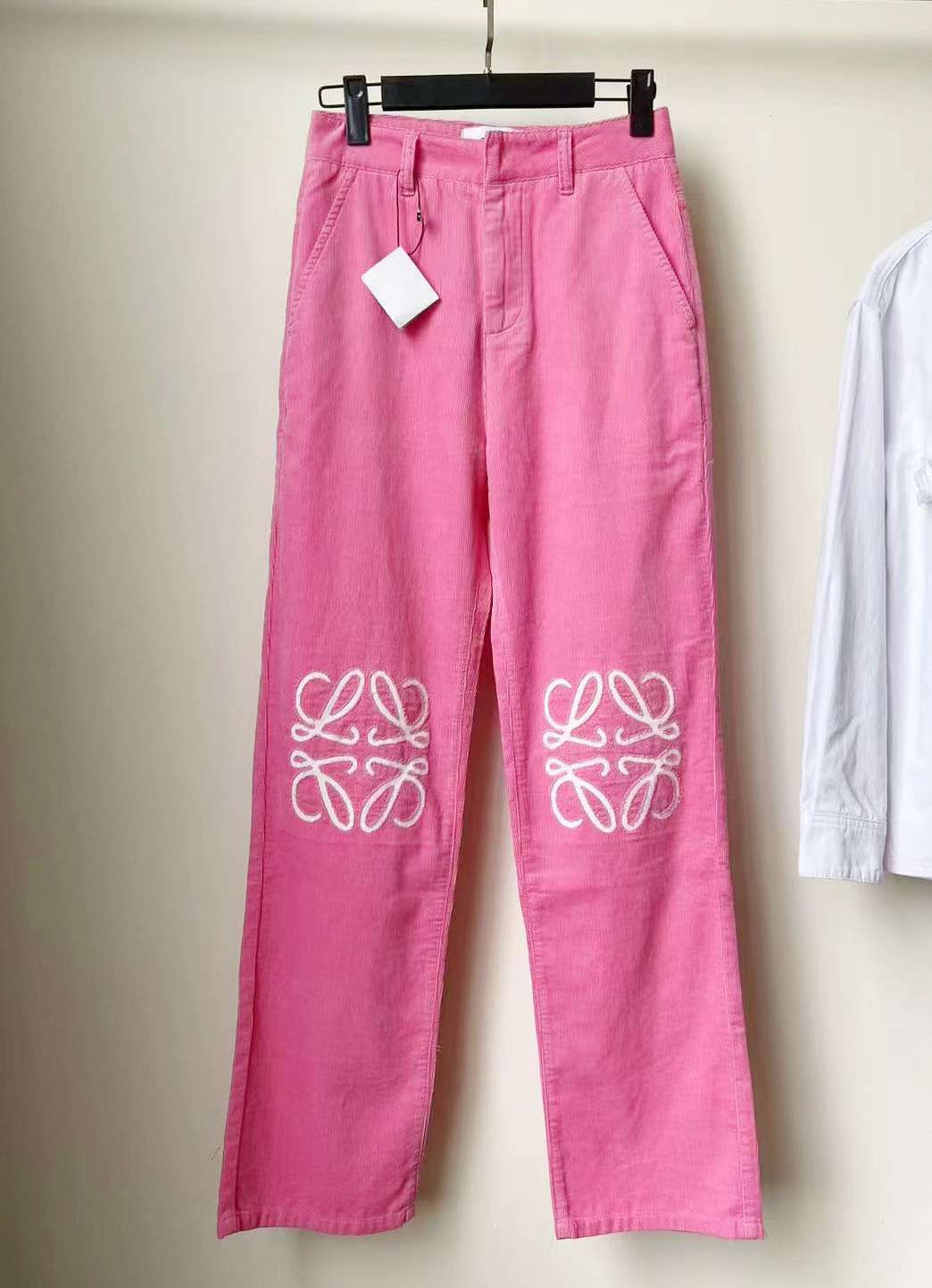 DUPE LOE WE Jeans XS 5XL Embroidered Logo On Knee Denim Pants With Dust Opp Bag From Myghd, $55.5... | DHGate