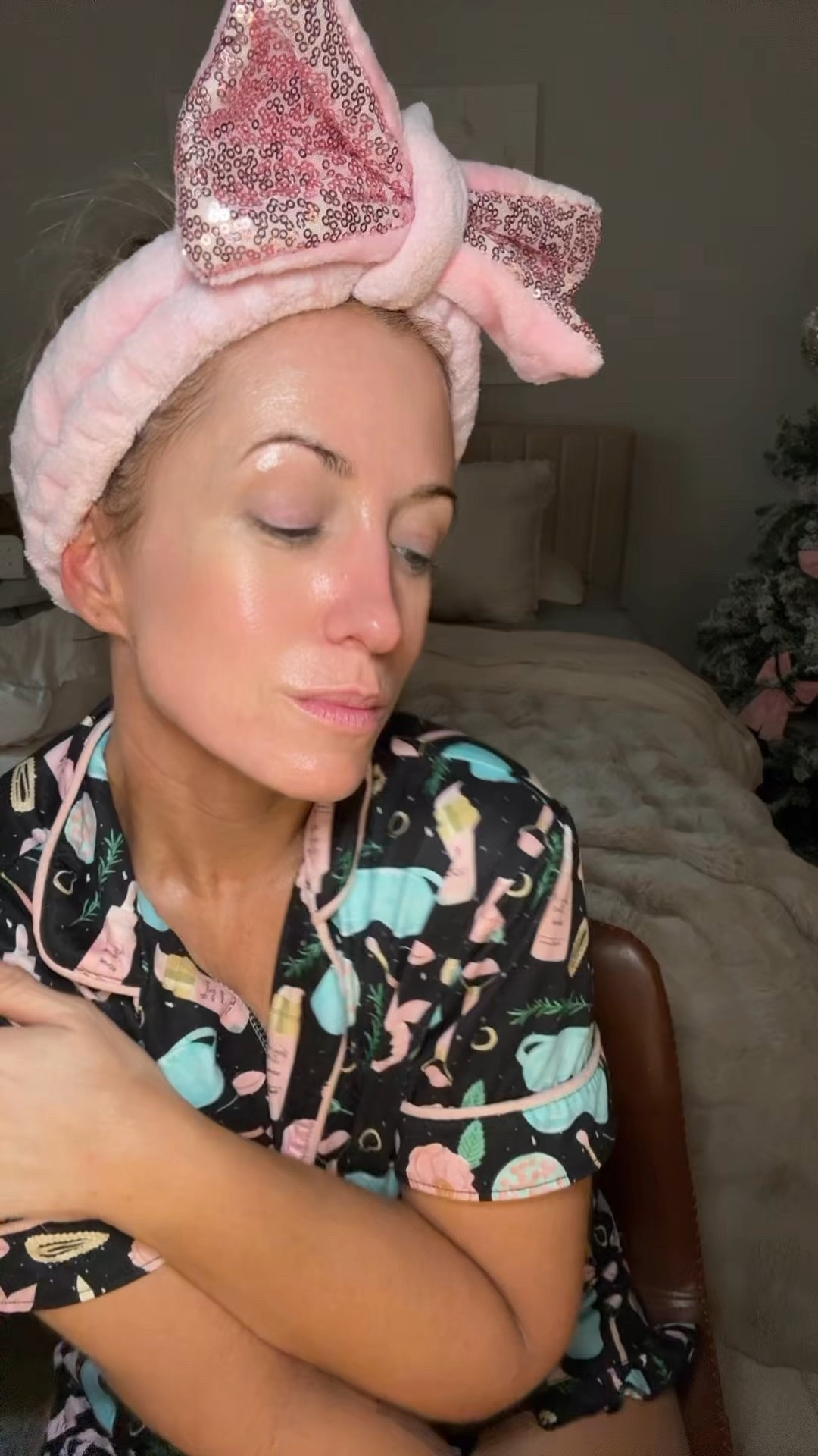 Self care every day 💗

#LTKGiftGuide #LTKselfcare #LTKdayinmylife