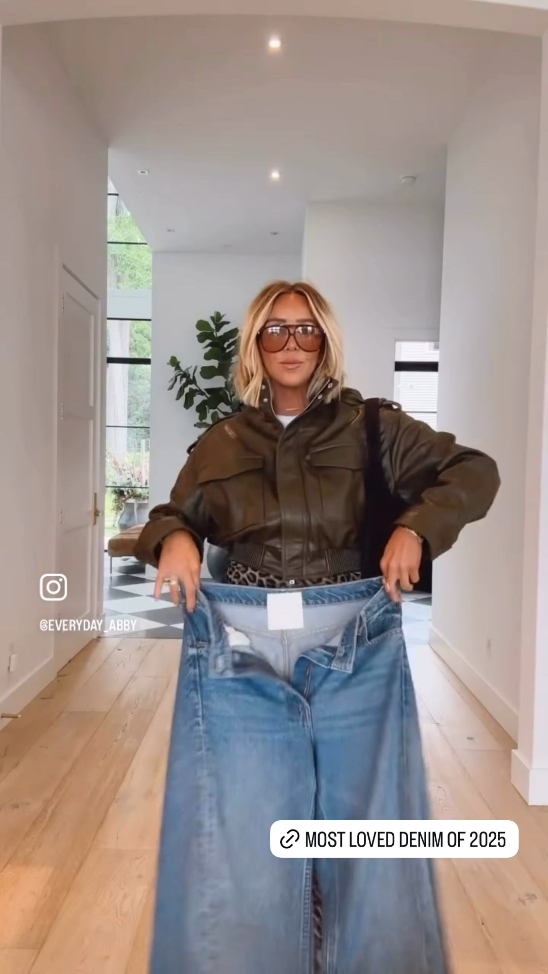 Most loved denim of 2025! I found them fully stocked at one place! If you haven’t snagged these yet.. make sure to! So flattering. 💯💯💯