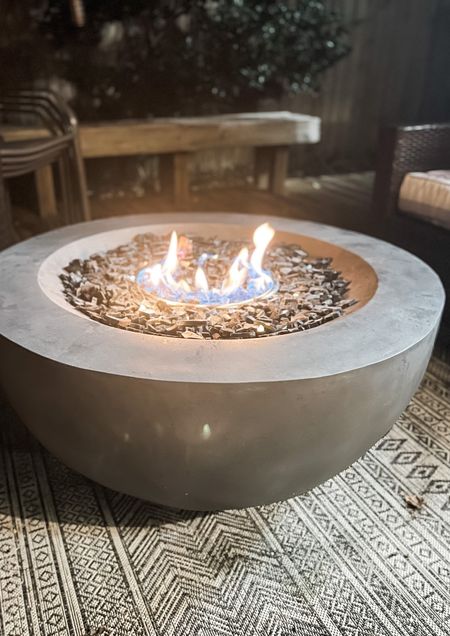 Upscale your family night with this epic gas fire pit. S’mores night has never been more fun! 

Home Depot 
Gas fire pit 
Patio Oasis 
Outdoor/ Patio

#LTKSeasonal #LTKhome #LTKfamily