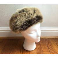 1990s faux fur hat. Brown ushanka hat. Vintage Russian hat. Furry hat. Fake fur hat. Fluffy hat. Vintage ushanka. Brown fur hat. 90s hat. | Etsy (US)