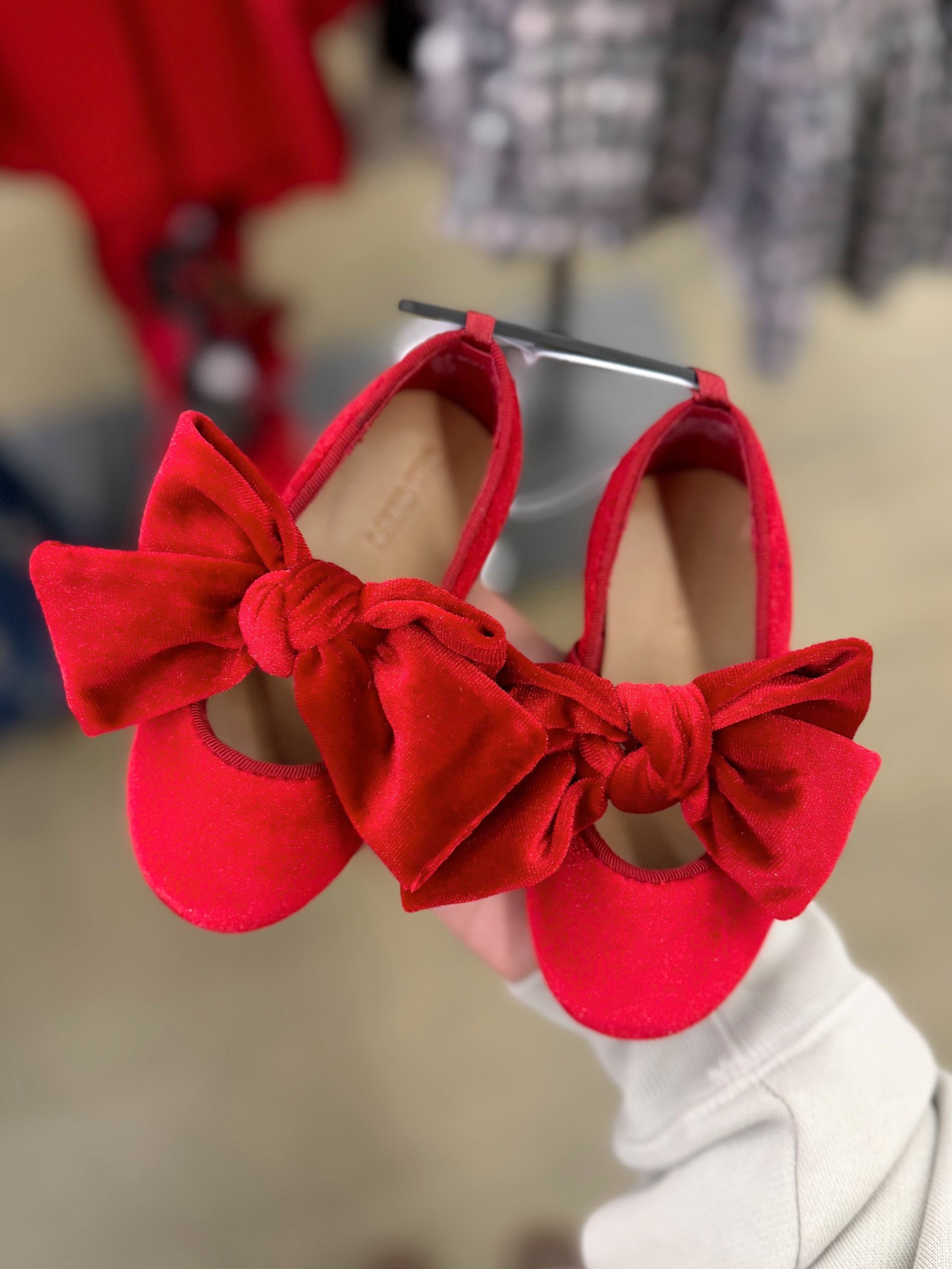 The prettiest toddler flats ♥️

#LTKSeasonal #LTKGiftGuide #LTKHoliday