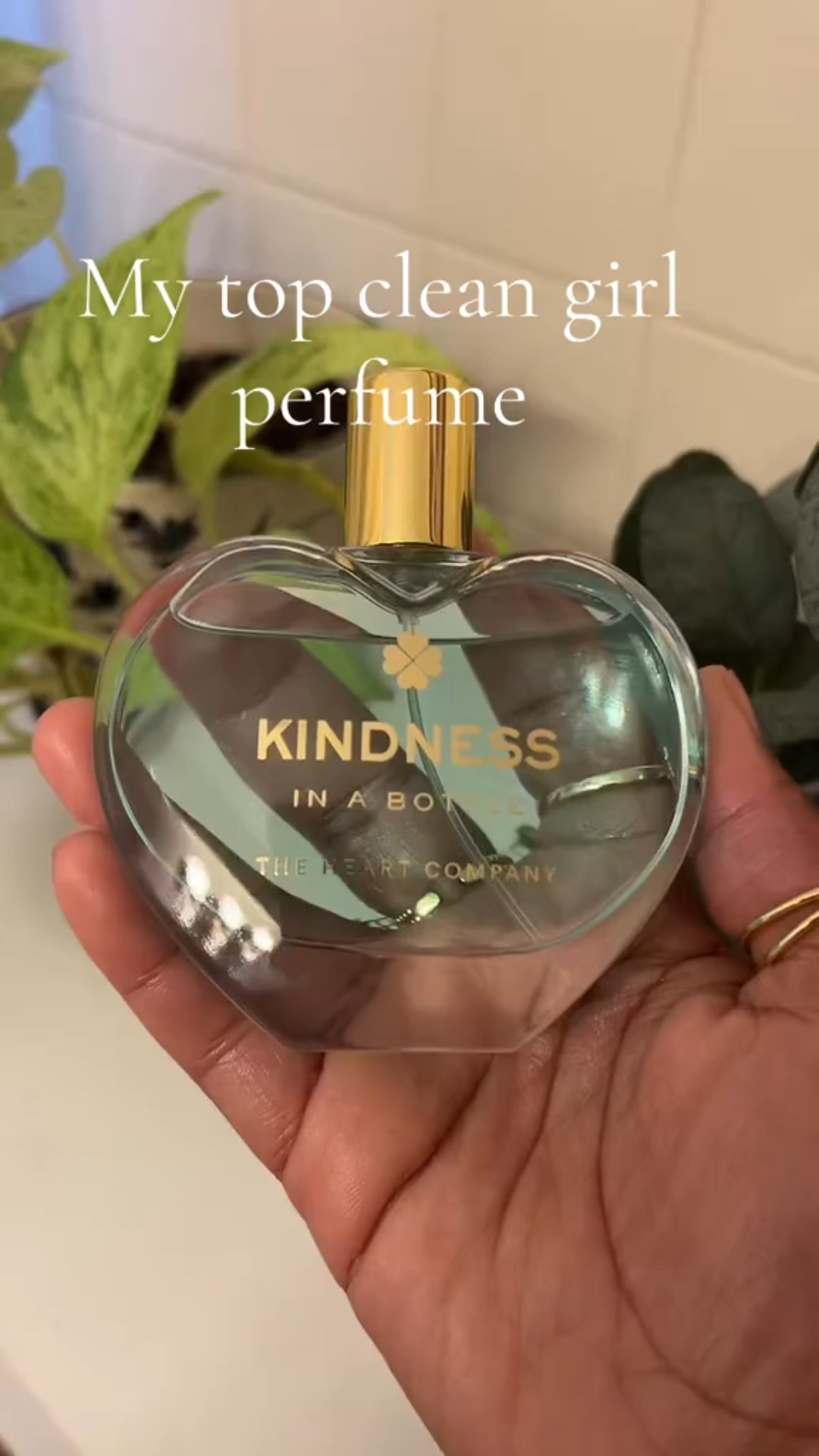 Clean girl perfume 

#LTKBeauty #LTKSpringSale #LTKStyleTip
