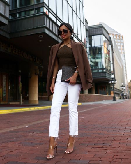 Summer outfit ideas
Amazon the drop brown blazer
Similar brown halter top
Good American jeans wearing a 0
Schutz sandals


#LTKfindsunder50 #LTKstyletip #LTKfindsunder100