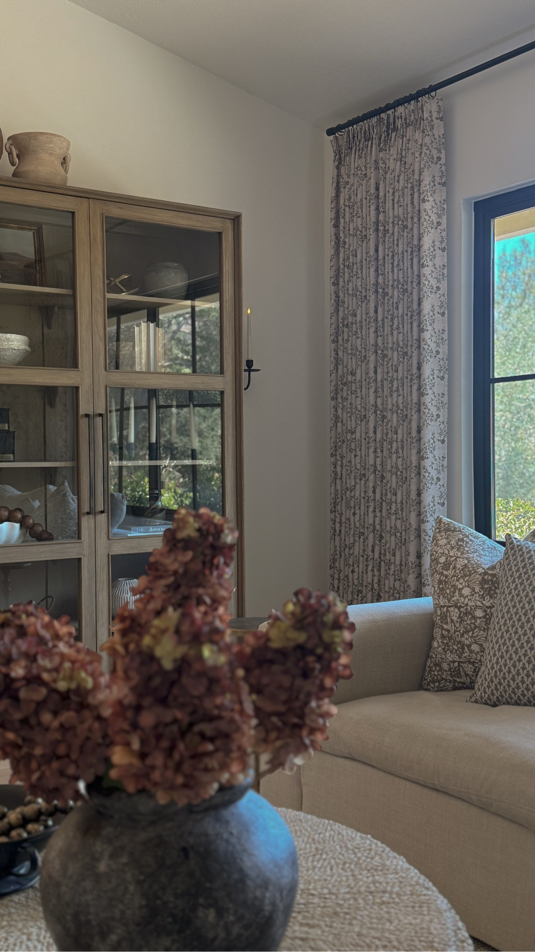 The biggest mistake I made was not adding these floral curtains sooner. Adds immediate charm and a beautiful pop of color and pattern. ⁣
⁣
✨Use code ASHLEY for 22% off⁣
⁣
✨Color: Porcelain SL-J8⁣
⁣
#livingroominspo #cottagecore #transitionaldesign #floralcurtains #twopageshome

#LTKStyleTip #LTKHome #LTKSaleAlert