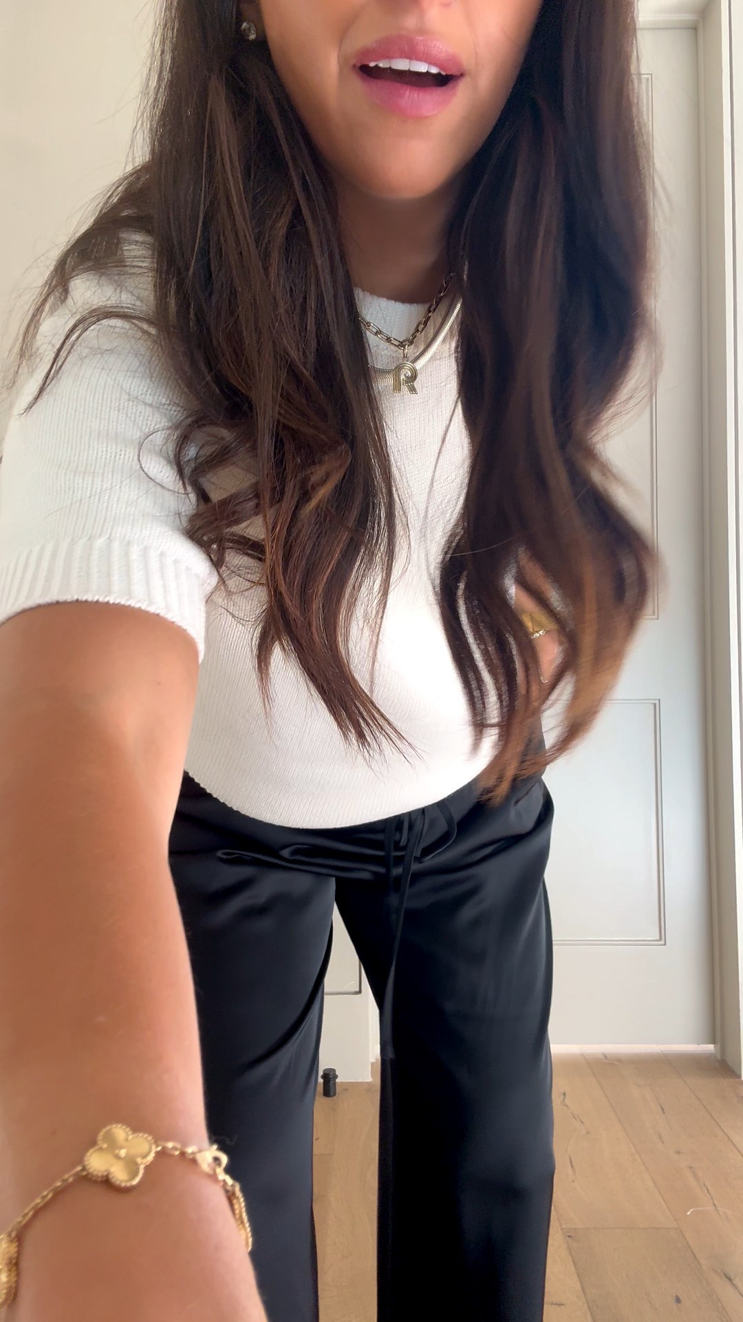 Top: medium
Pants: medium short 
(Blameitondede)

Dressupbuttercup.com #dressupbuttercup #dederaad @abercrombie #abercrombiepartner

#LTKFindsUnder100 #LTKSeasonal #LTKSaleAlert