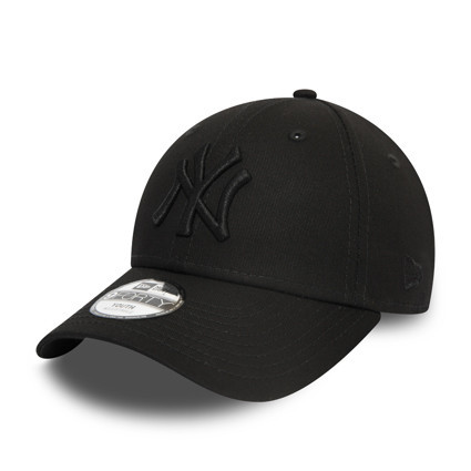 New York Yankees Essential Kids Black 9FORTY Cap | New Era Cap