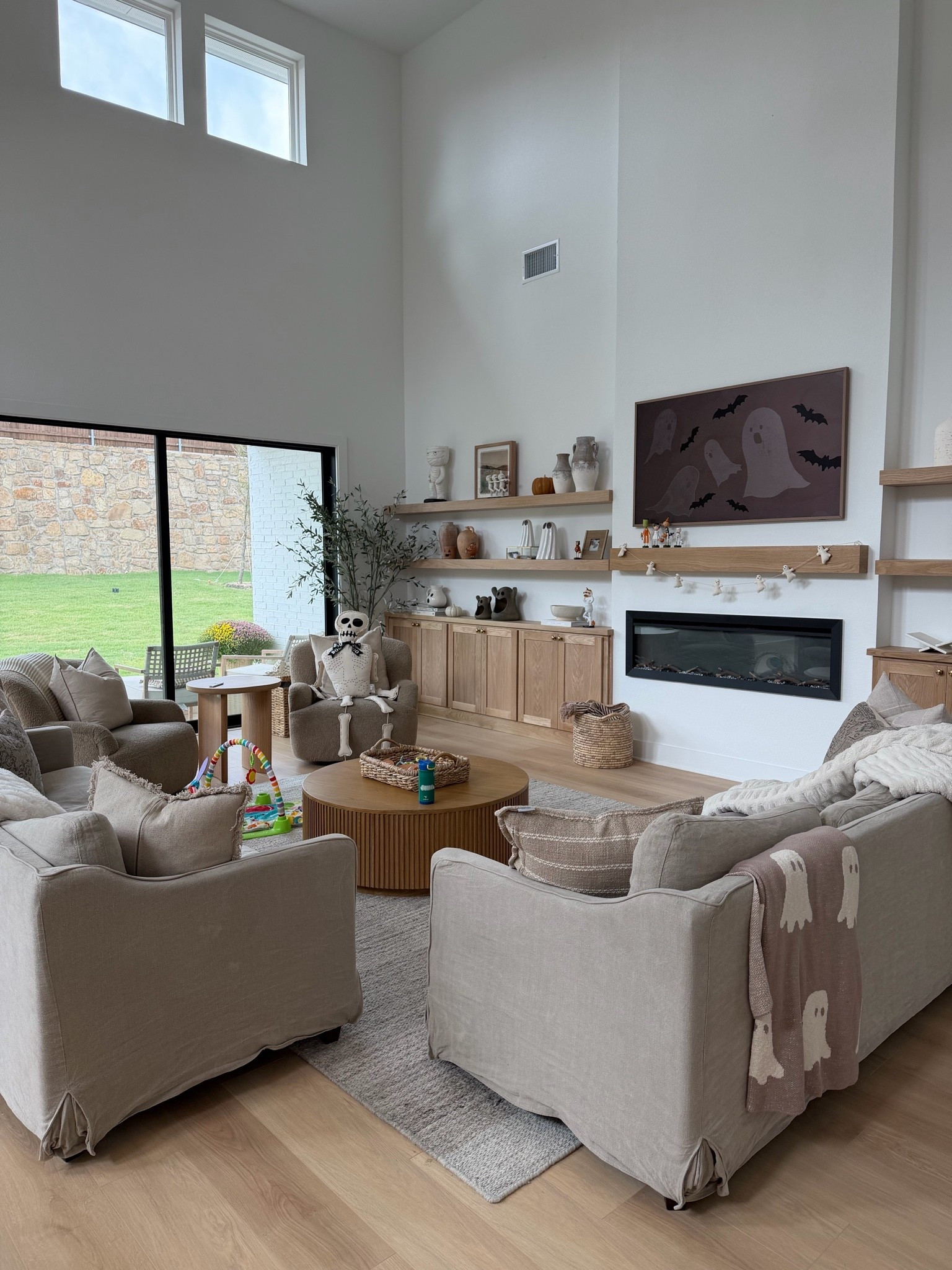 Living room links!

Actual couches aren’t able to be linked but they are from six penny. The side table in between the chairs is living spaces.

#home #halloween #livingroom #fall #newhouse #homedecor #decor

#LTKHome #LTKSeasonal #LTKmomlife