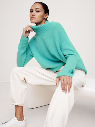 Oversized Cashmere Turtleneck Sweater | Banana Republic (US)