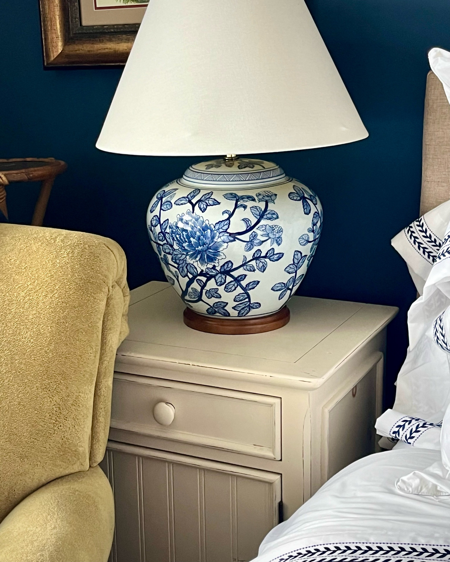 I’ve had this blue and white Ralph Lauren lamp for ages. Couldn’t find this exact one available but did find some great options to consider!

#LTKhome #LTKSeasonal #LTKstyletip