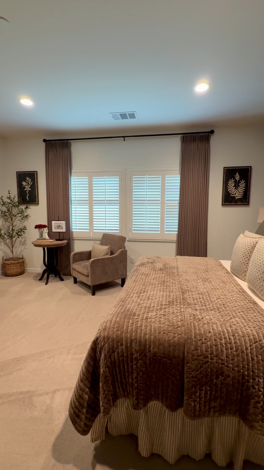 Beautiful customized linen memory trained curtains. 

#curtains #drapery #windowtreatment

#LTKHome #LTKSaleAlert #LTKStyleTip