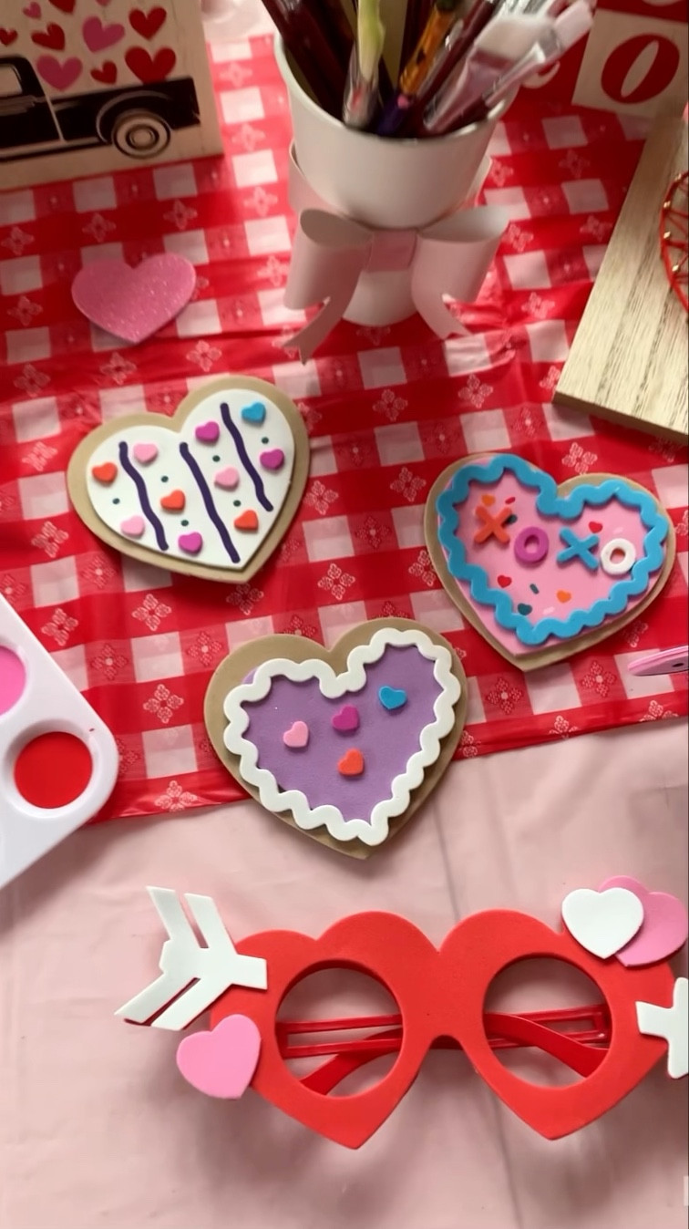 Create a sweet and simple Valentine crafternoon for your little ones! 

#LTKSeasonal #LTKKids