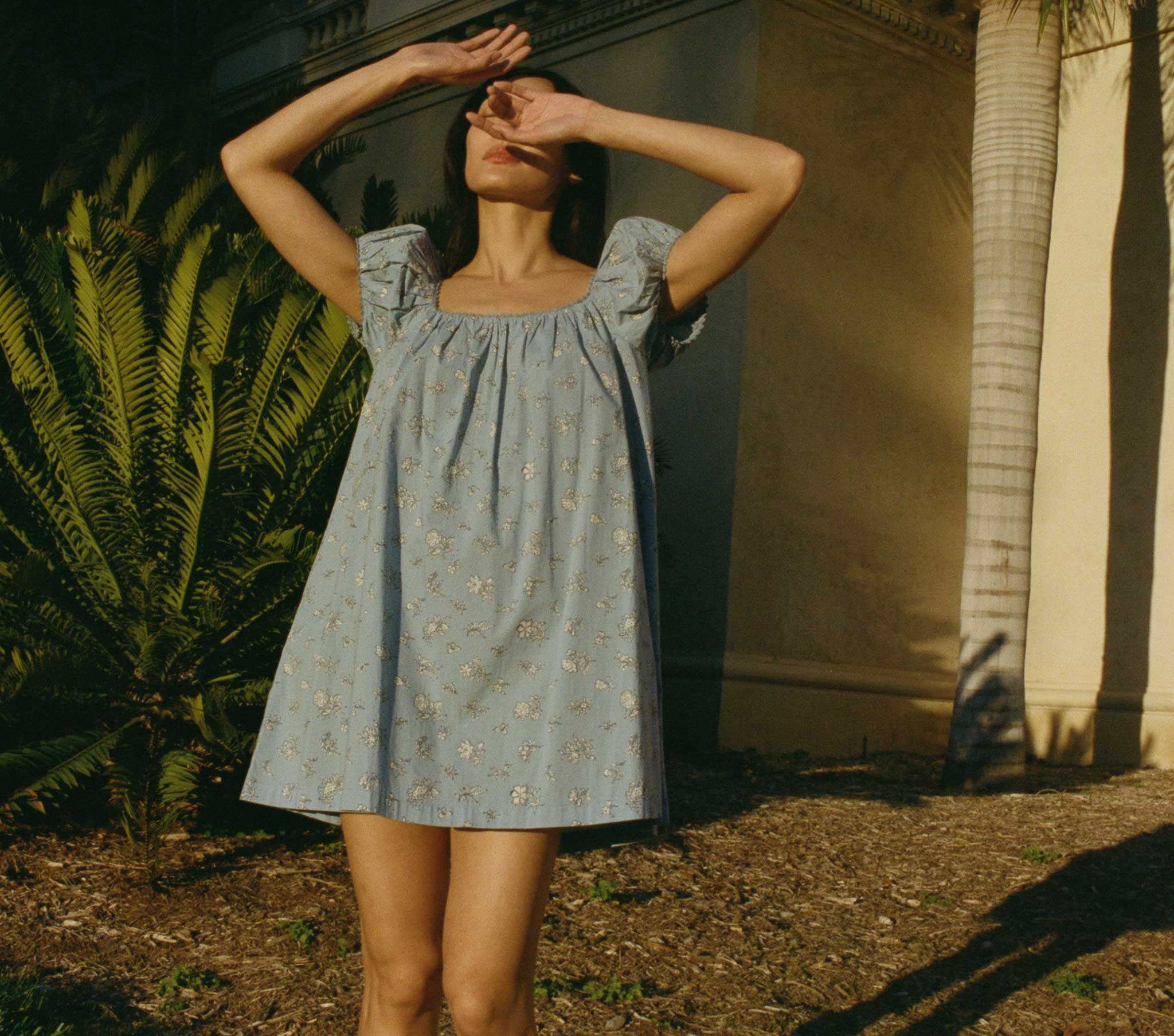 Julie Dress - Sky Bouton De Rose | DÔEN | DOEN