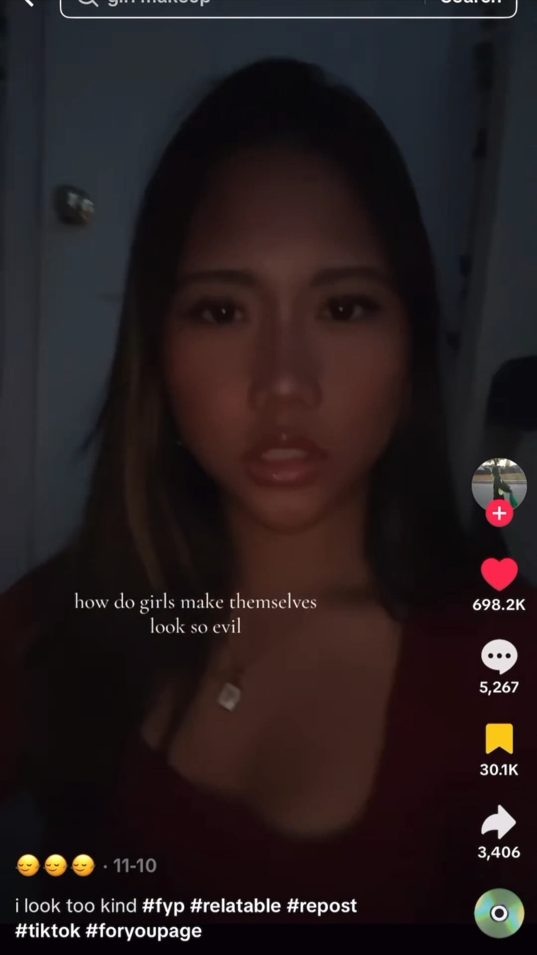 Lancôme foundation: 120N
Hourglass concealer: cotton 
Espoir brow pencil: ash brown
Koh Gen do eyeshadow palette: layered brown
Dior eyeshadow palette: 557
Mac blush: true harmony
Dior lipliner: 303
Mac lipstick: velvet teddy