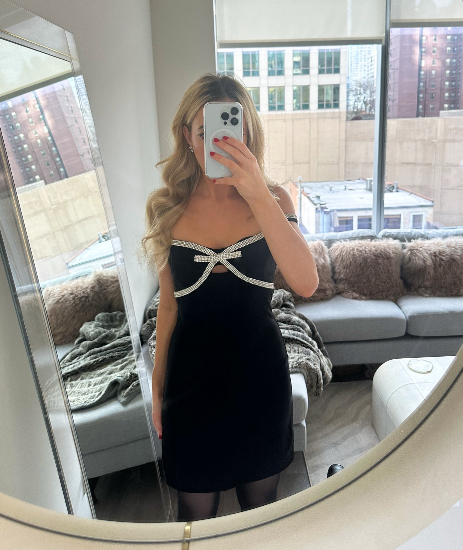 holiday party dress


holiday outfit, little black dress, dress under $100, New Year’s Eve dress, party dress, NYE outfit ideas, Bloomingdale’s 

#LTKSeasonal #LTKParties #LTKHoliday