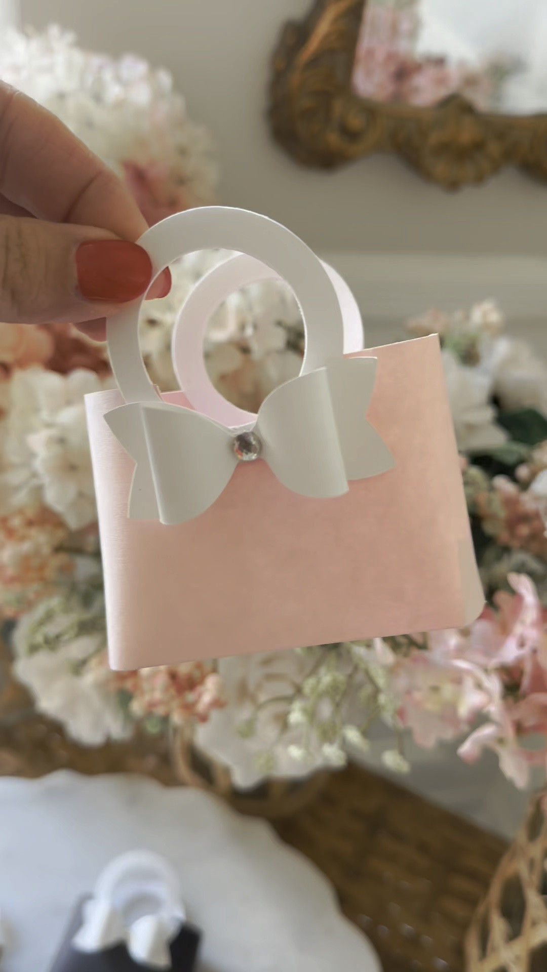 Mini treat bags!  All colors linked under the black and white photo below  
Lots of colors
Come assembled! 


#LTKSeasonal #LTKparties #LTKfindsunder50