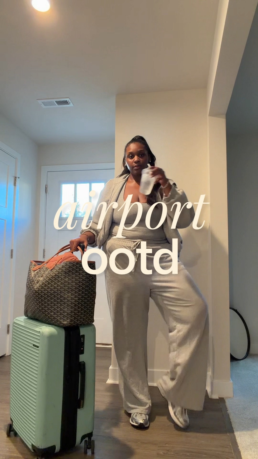 Cozy airport fits are always a must 🩶

#LTKootd #LTKTravel