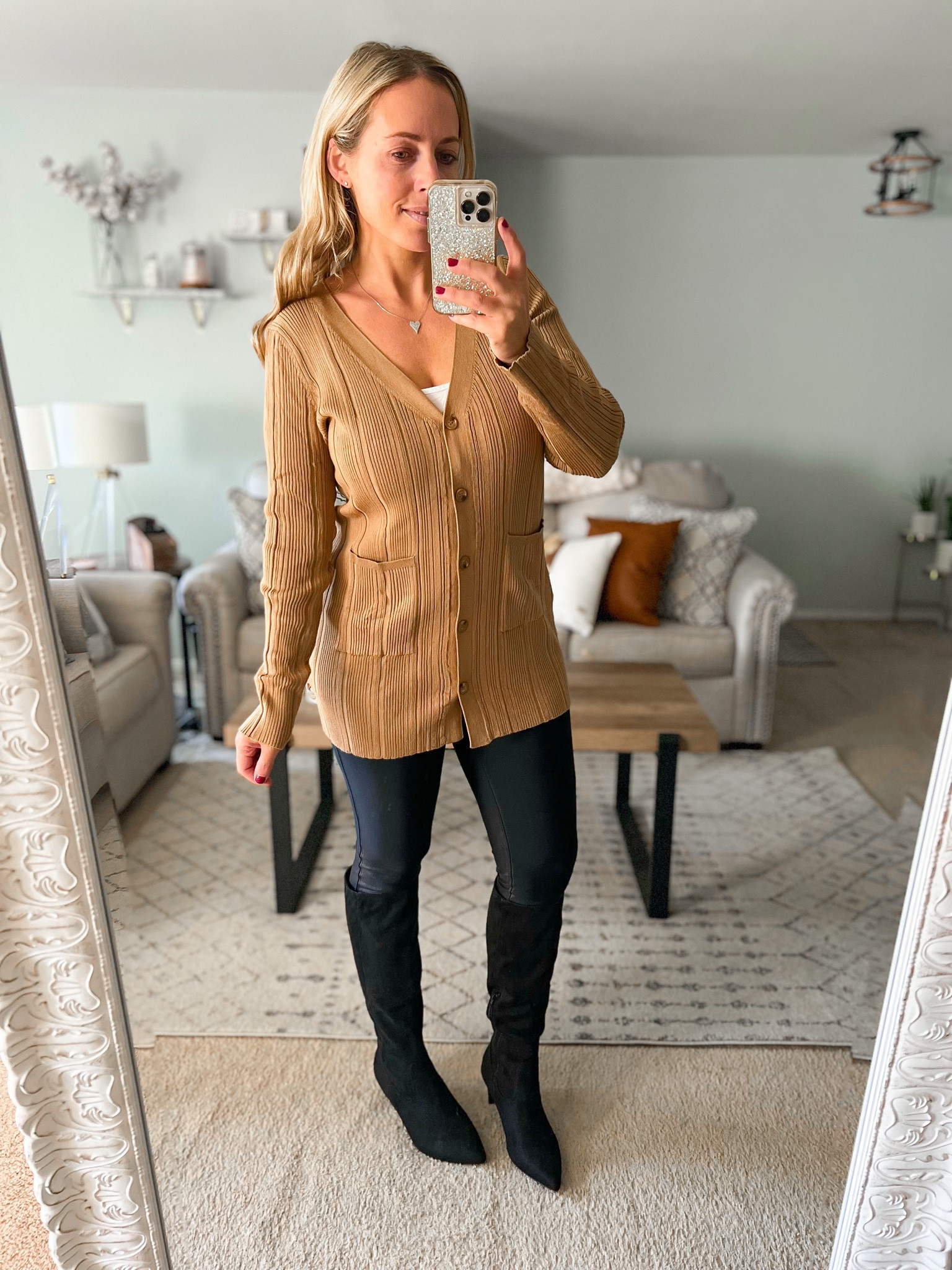 Fall outfit 

#LTKunder50 #LTKSeasonal #LTKunder100