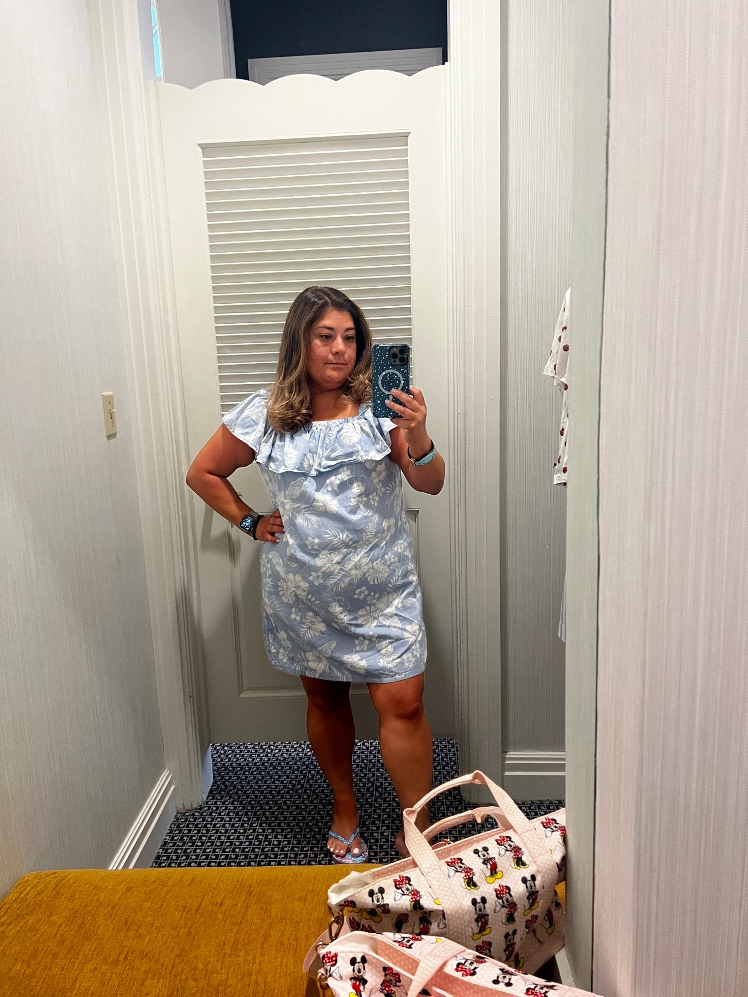 Mickey & Minnie Mouse Stoney Clover cross body bag tote 

#LTKSaleAlert #LTKvlog #LTKTravel